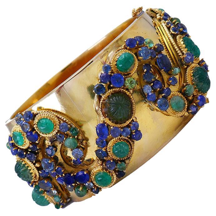 Vintage 14k Gold Bangle Bracelet Emerald Sapphire For Sale