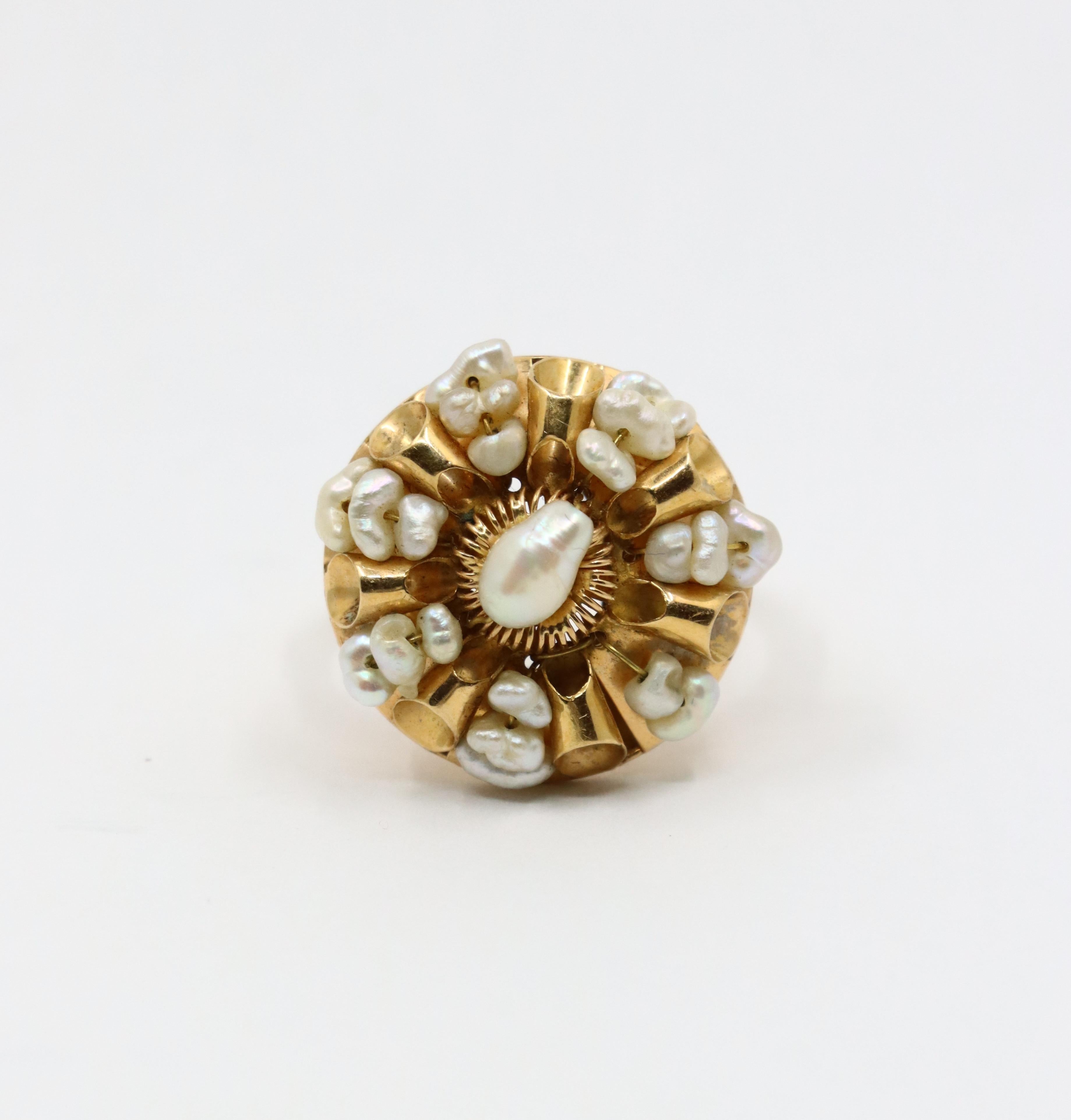 Grezzo Anello di perle barocche in oro 14K vintage in vendita