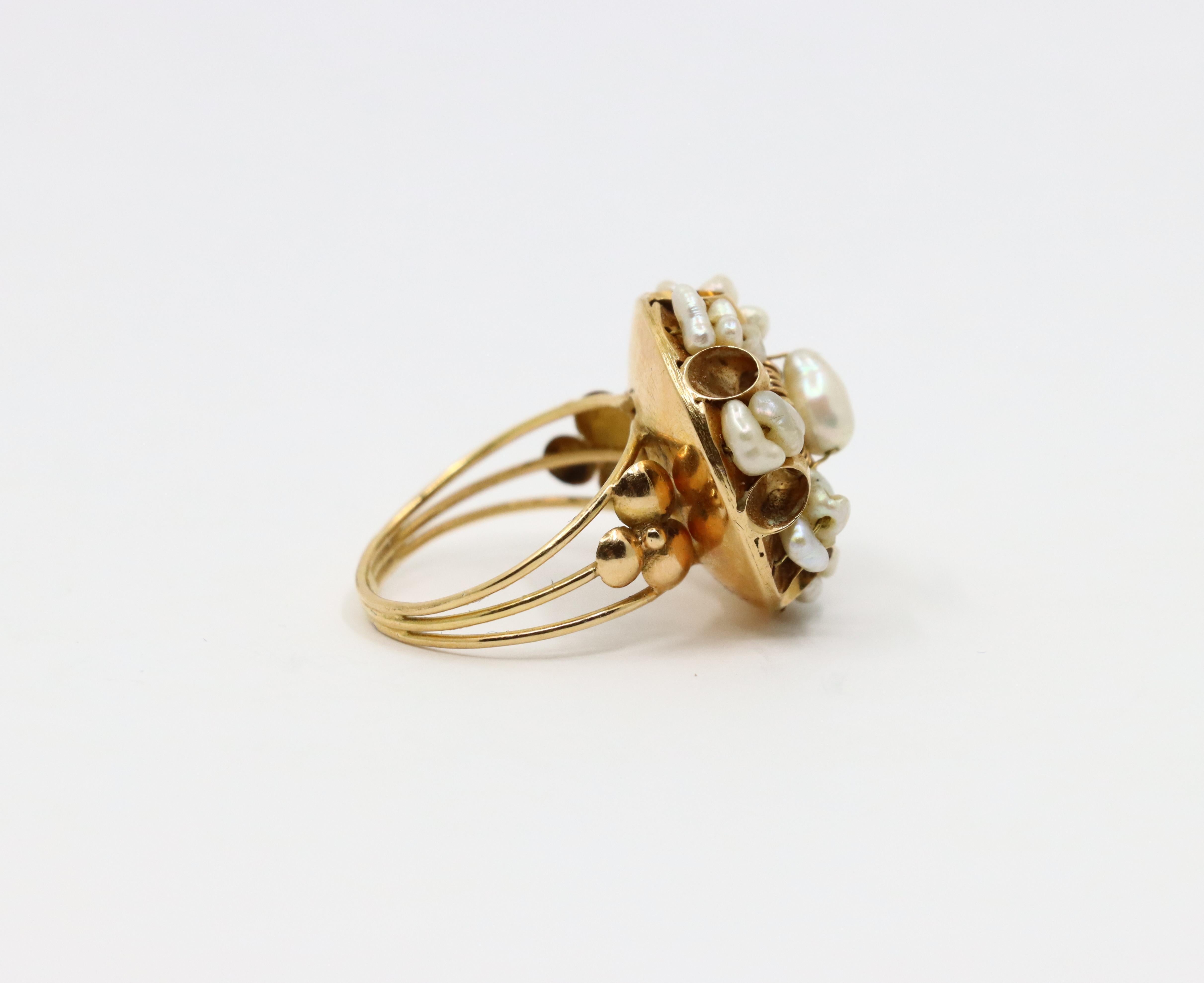 Anello di perle barocche in oro 14K vintage In condizioni buone in vendita a Flushing, NY