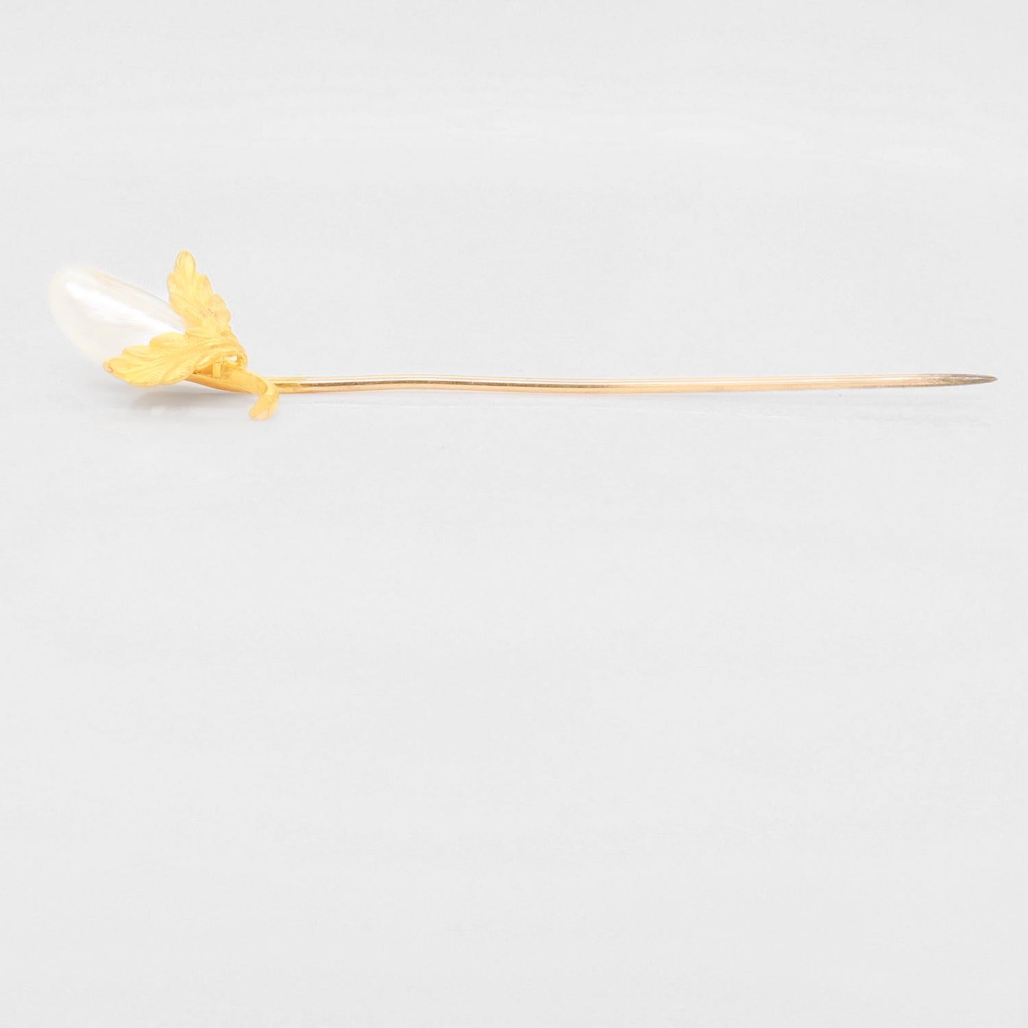Vintage 14k Gold & Blister Pearl Gourd or Eggplant Stickpin For Sale 3