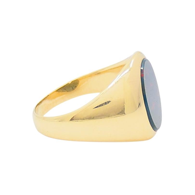 Anello con pietra sanguigna d'epoca in oro 14 ct. in vendita 1