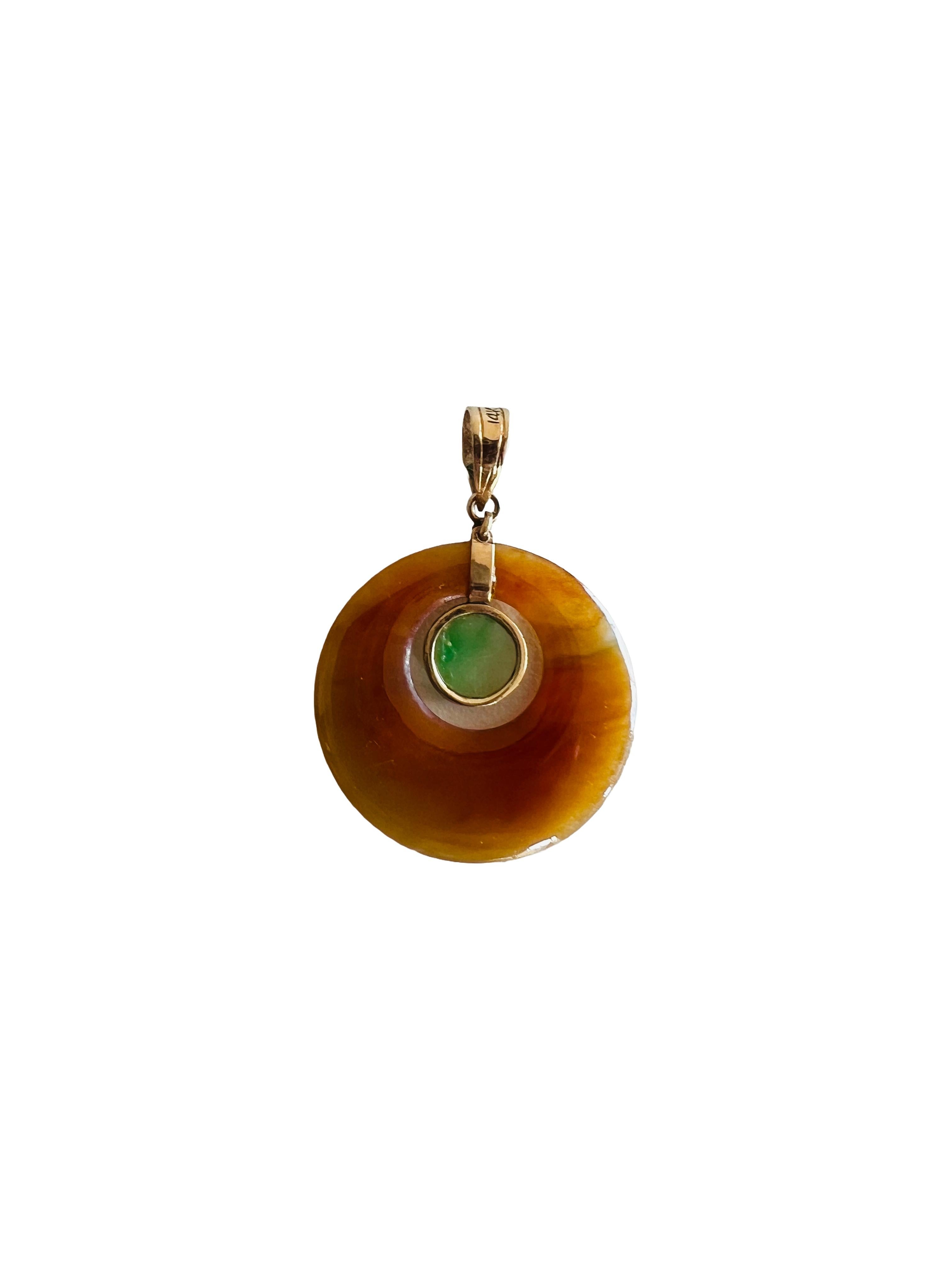 Round Cut Vintage 14k Gold Brown Agate Chalcedony Green Jade Charm Necklace Pendant
