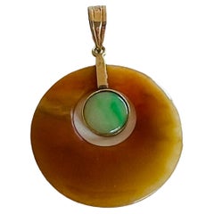 Colgante de ágata marrón, calcedonia y jade verde en oro de 14 quilates Vintage