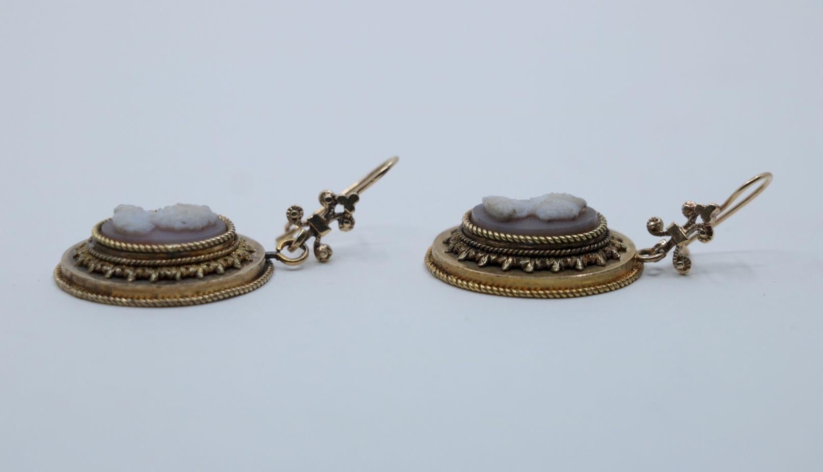 Vintage 14K Gold Cameo Earrings For Sale 3