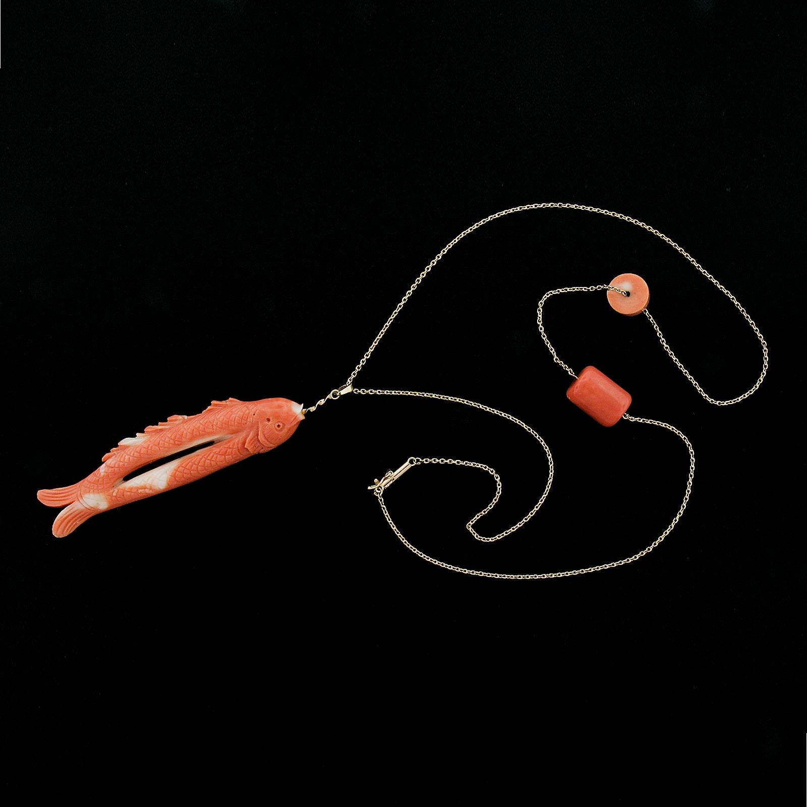 Vintage 14k Gold Carved Coral Fish on Line Pendant & Tubes on Chain Necklace For Sale 1