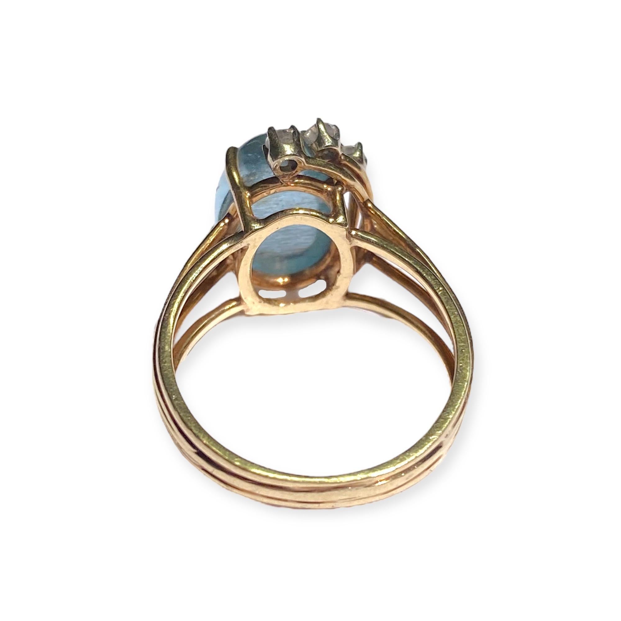 Women's Vintage 14K Gold Cat's Eye Aquamarine and Diamond Ring For Sale