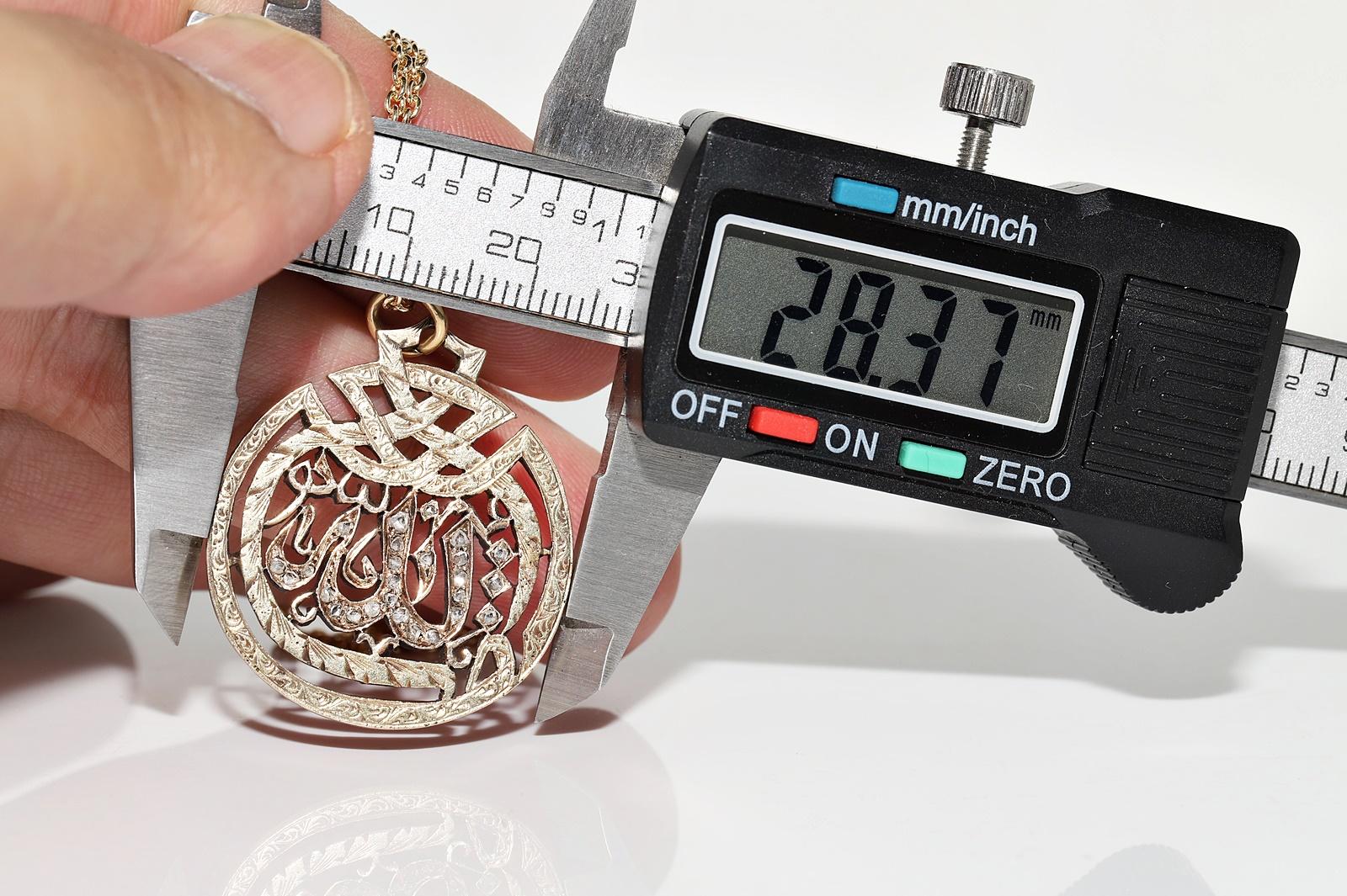 Vintage 14k Gold CIRCA 1960er Jahre  Diamant im Rosenschliff  Allah-Schrift-Anhänger-Halskette im Angebot 6