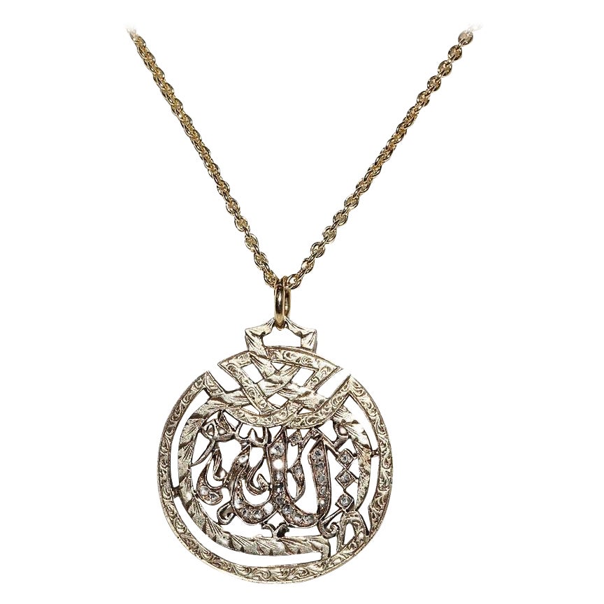 Or 14 carats vintage des années 1960 Diamant taille rose Collier à pendentifs Allah écrit