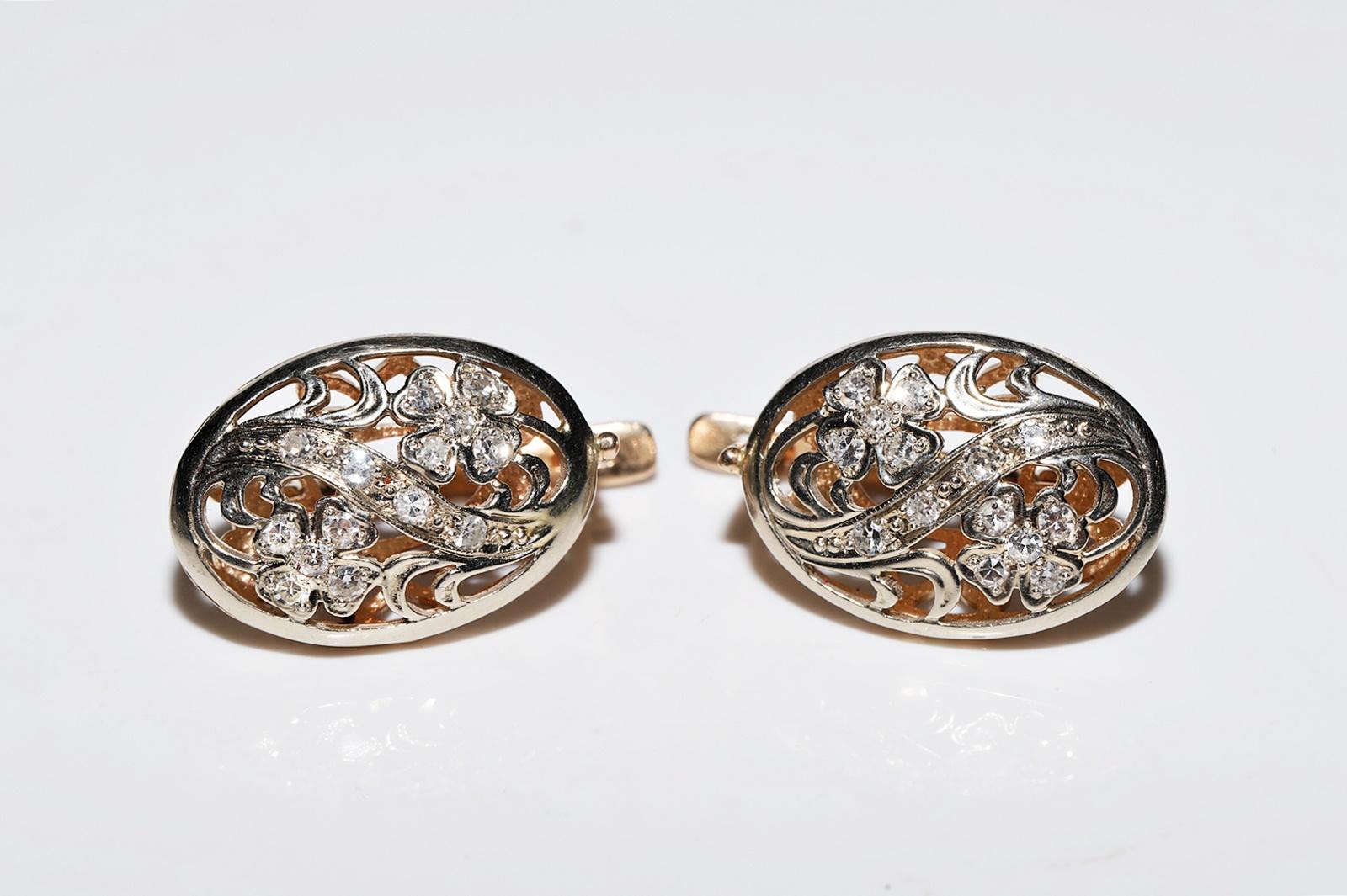Vintage 14k Gold Circa 1960s Natural Diamond Decorated Earring For Sale 6