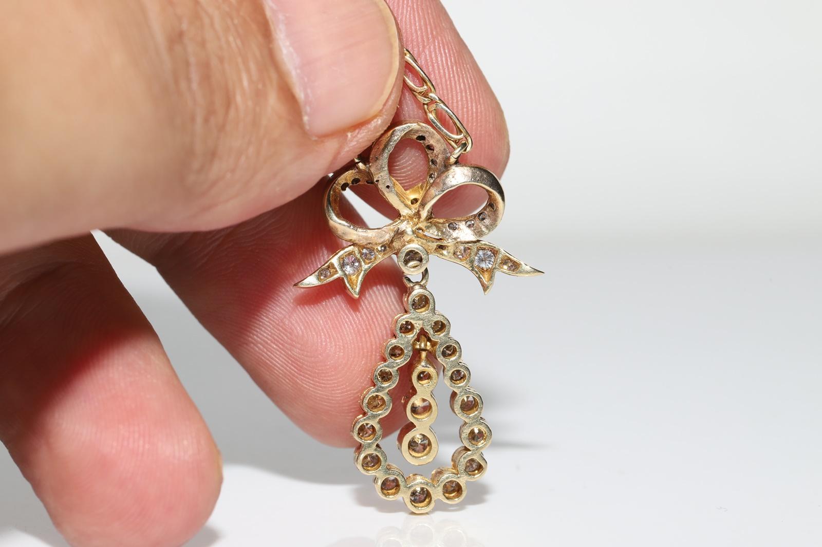 Vintage 14k Gold Circa 1970er Jahre Natürlicher Diamant Dekorierte Amulet Halskette im Angebot 6