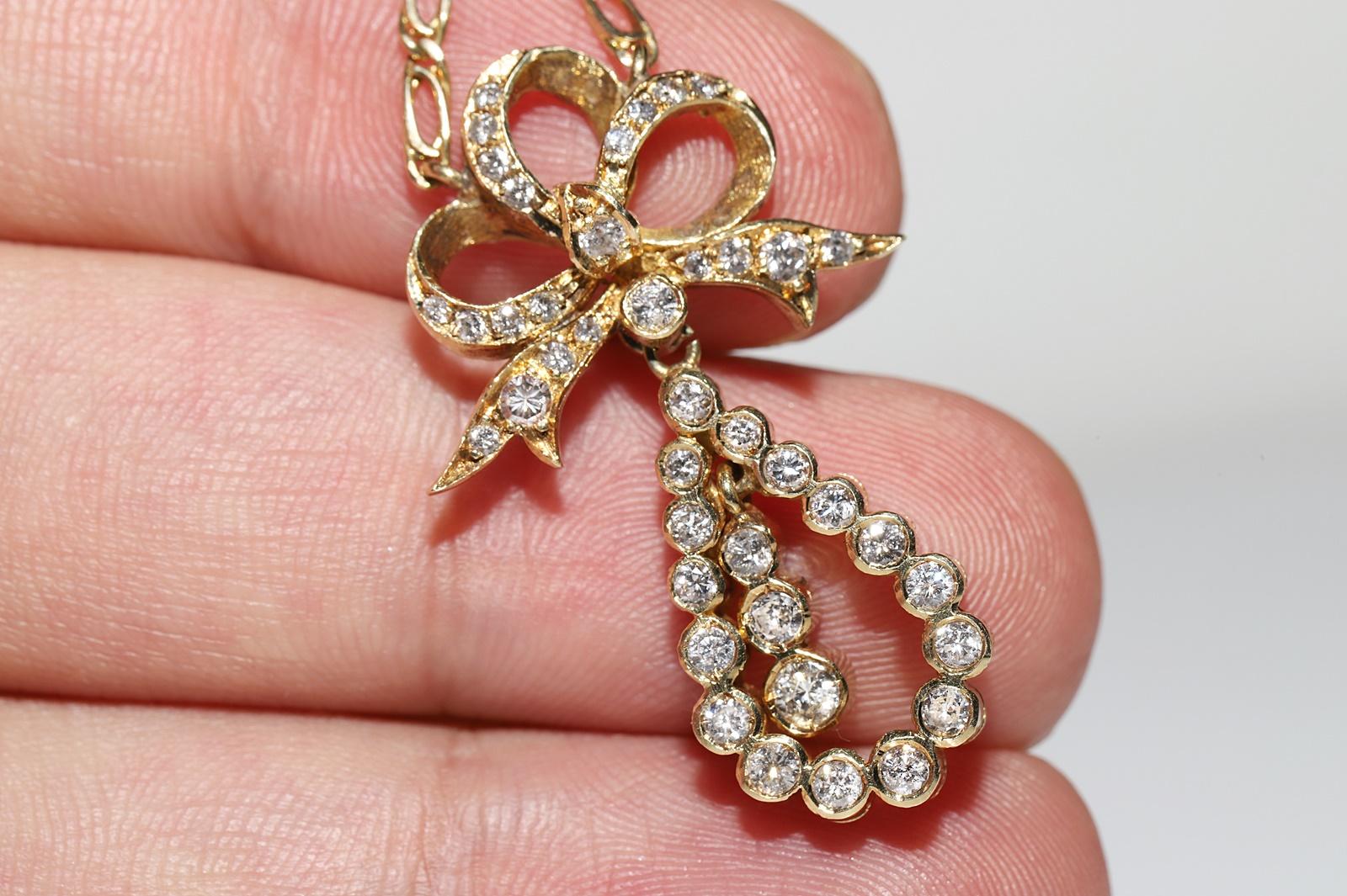 Vintage 14k Gold Circa 1970er Jahre Natürlicher Diamant Dekorierte Amulet Halskette  im Angebot 7