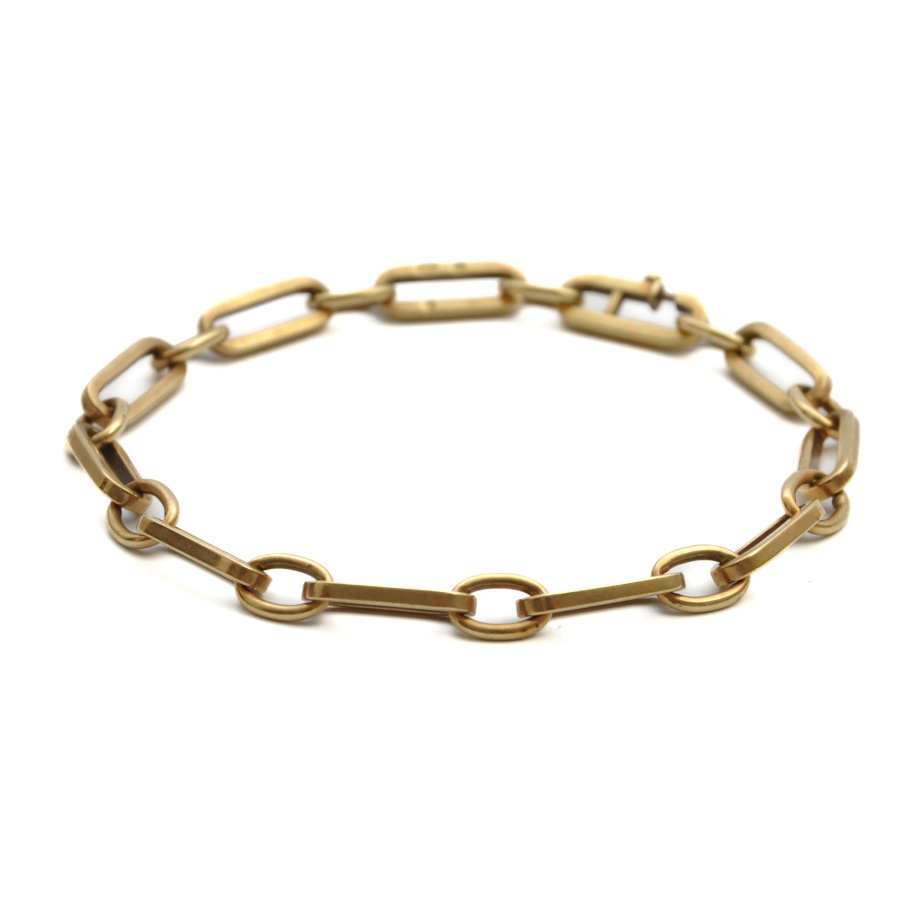 Women's or Men's Vintage 14K Gold Closed Forever Bracelet For Sale