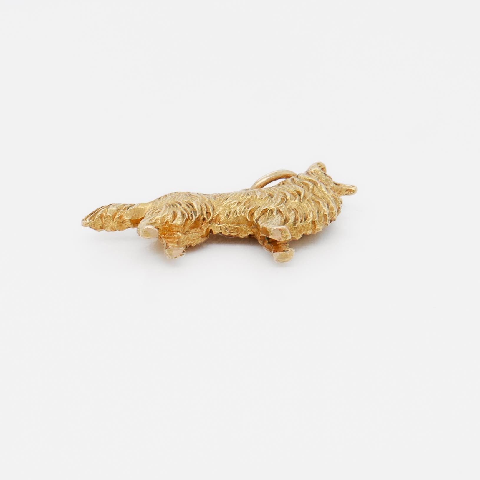 Vintage 14K Gold Collie or Sheepdog Charm for a Bracelet For Sale 5