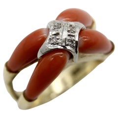 Bague moderniste vintage en or 14 carats, corail et diamants