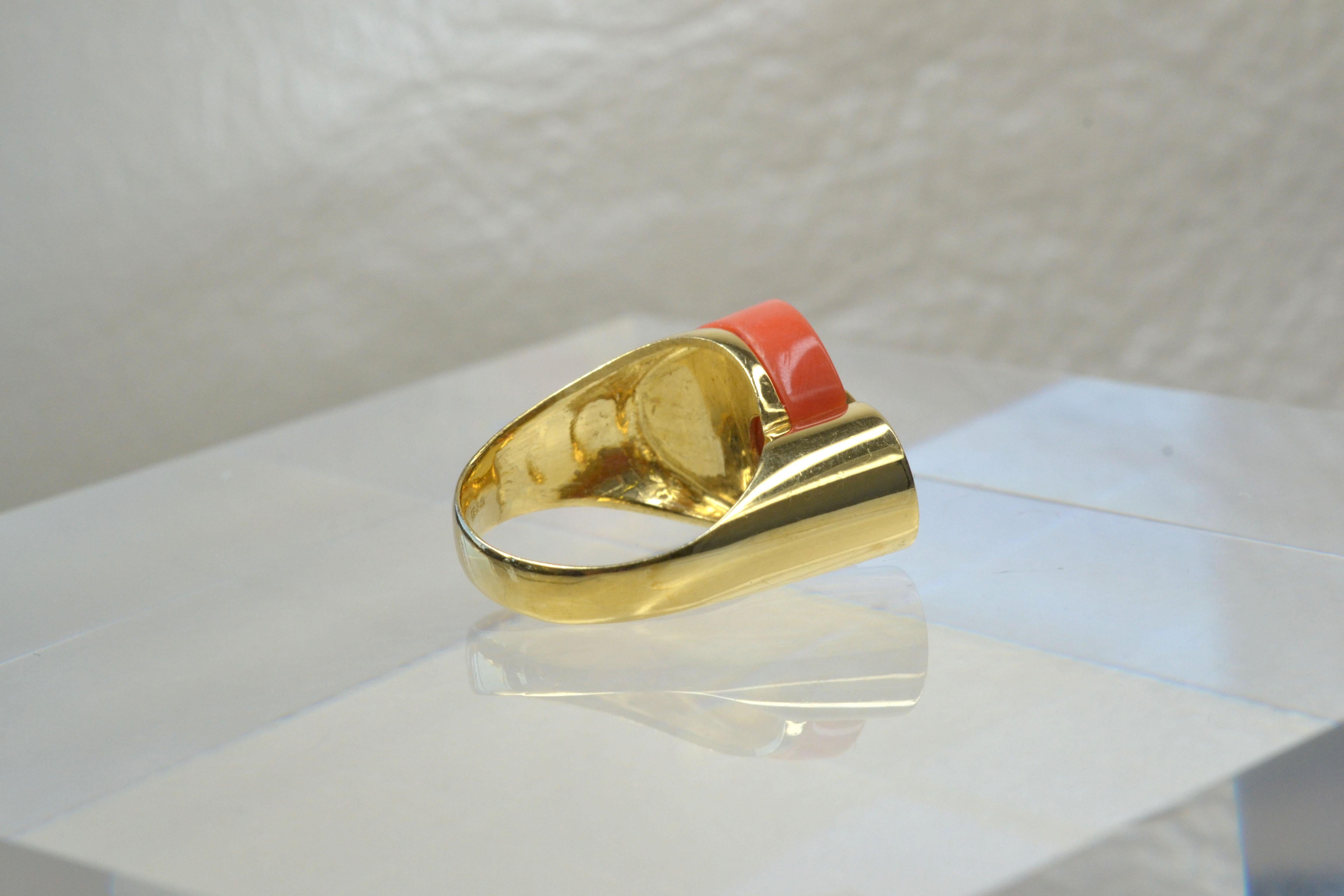 Women's Vintage 14k Gold Coral and White Diamond Ring One-of-a-kind For Sale