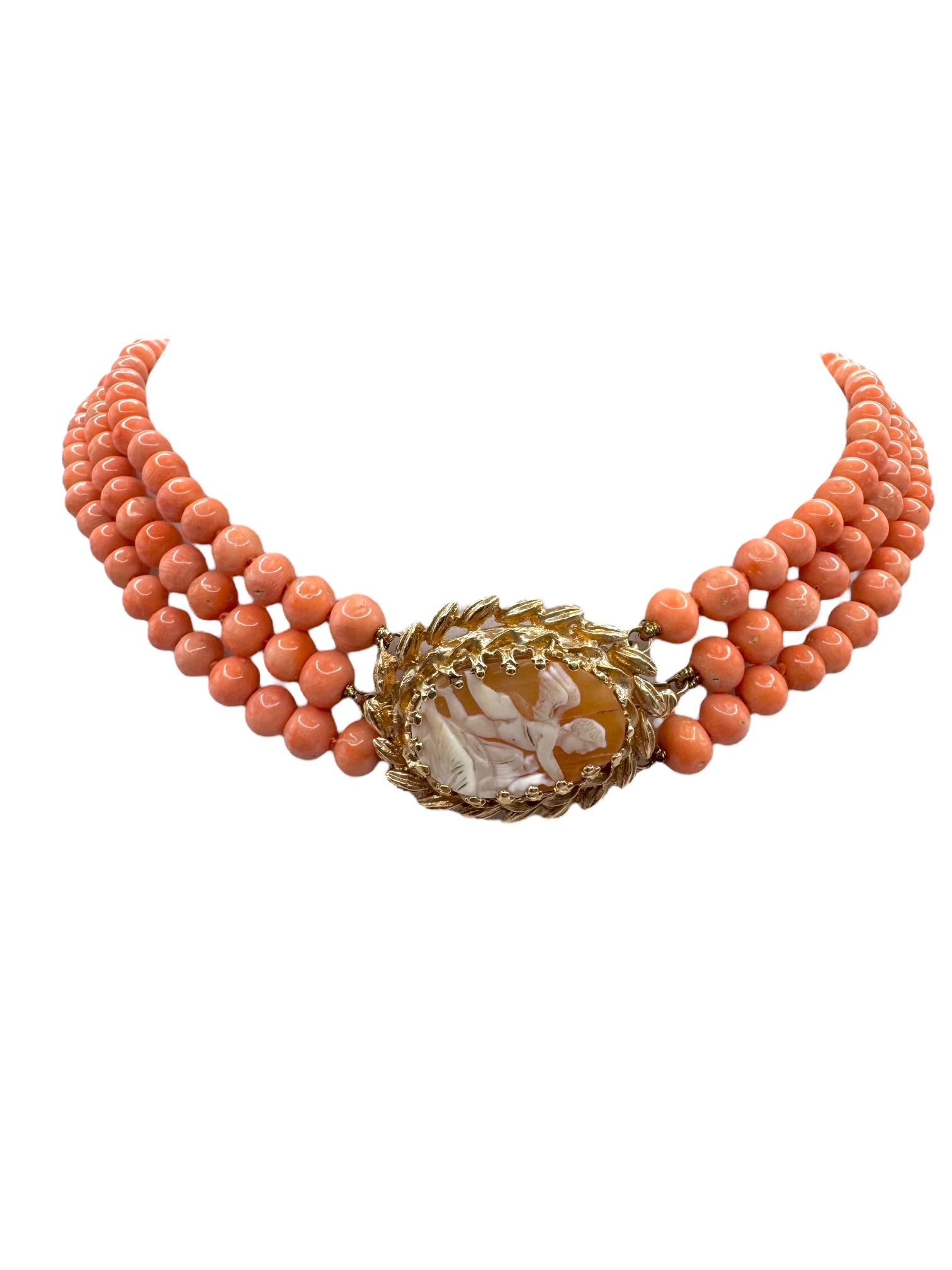 Vintage 14K Gold Korallen Perlen Halskette mit handgeschnitzten Shell Cameo Verschluss im Angebot 4