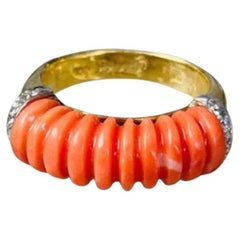 Vintage 14k Gold Coral Scalloped Ring with White Diamonds, One-of-a-kind
