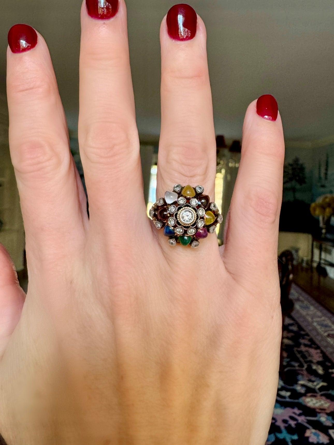 Taglio brillante Anello Harem Principessa Thailandese d'epoca in oro 14K, diamanti e pietre multiple in vendita