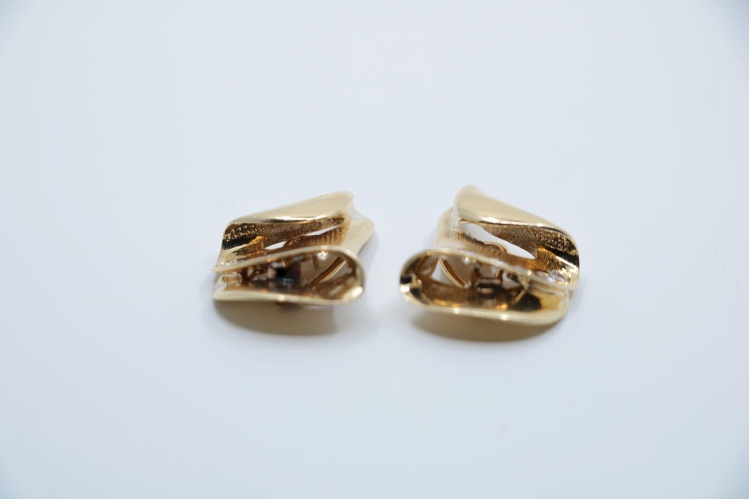 Orecchini vintage con diamanti in oro 14K in vendita 1