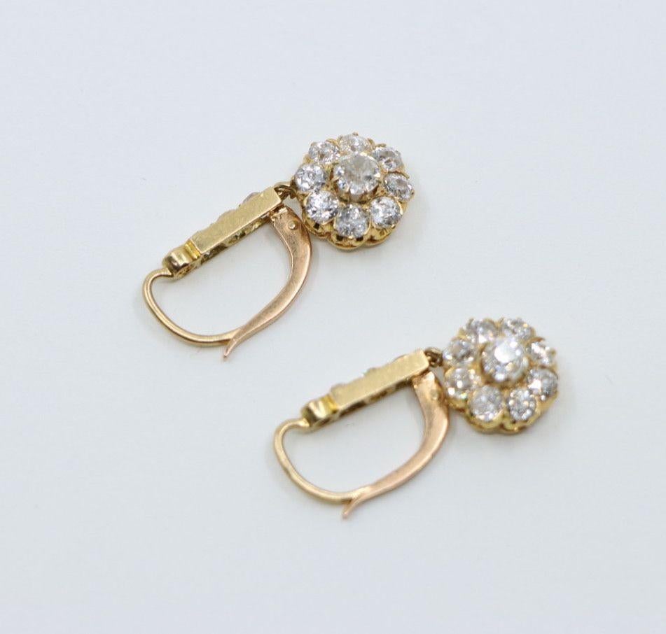 Vintage 14K Gold Diamond Flower Earrings For Sale 3