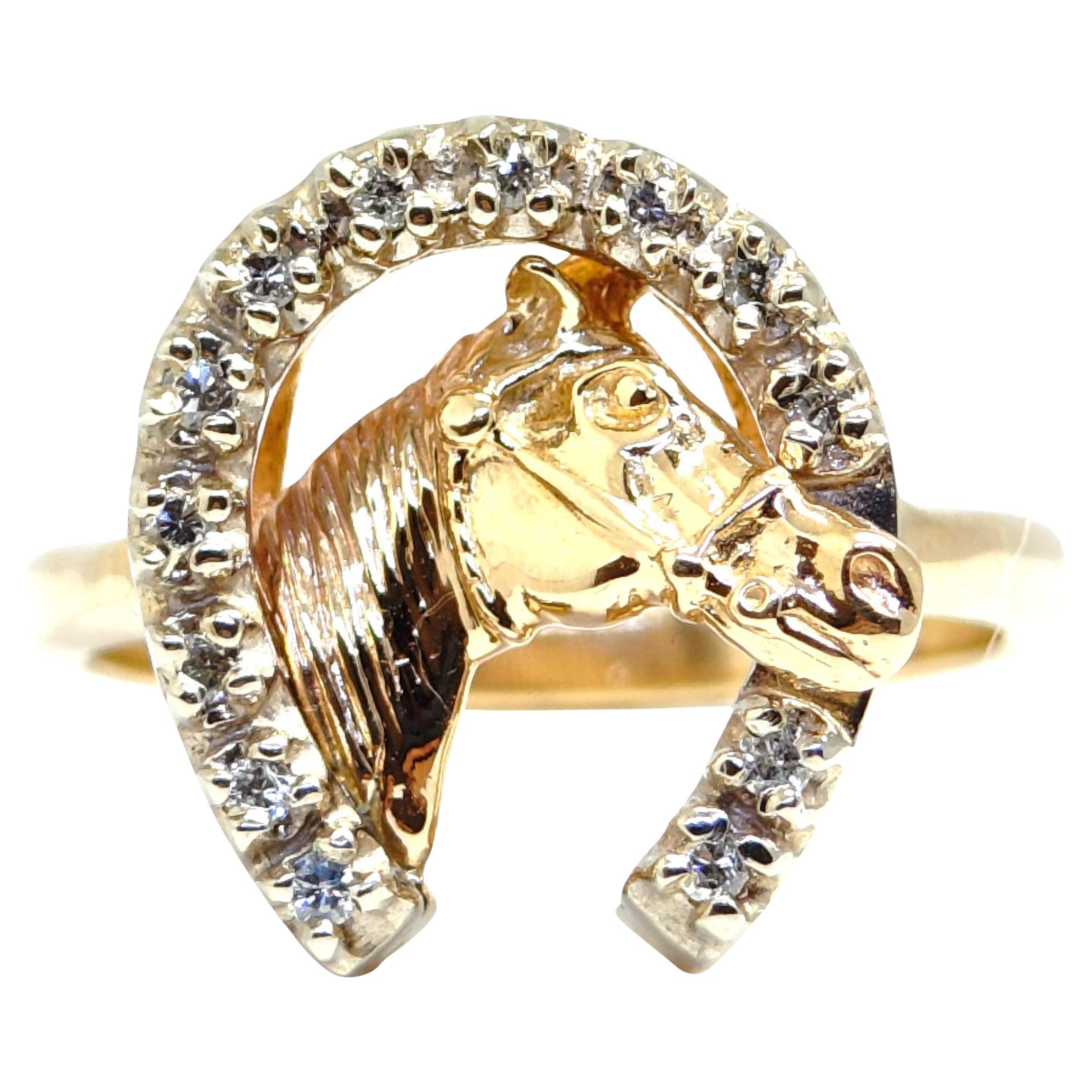 Vintage 14K Gold Diamond Horse Shoe Ring