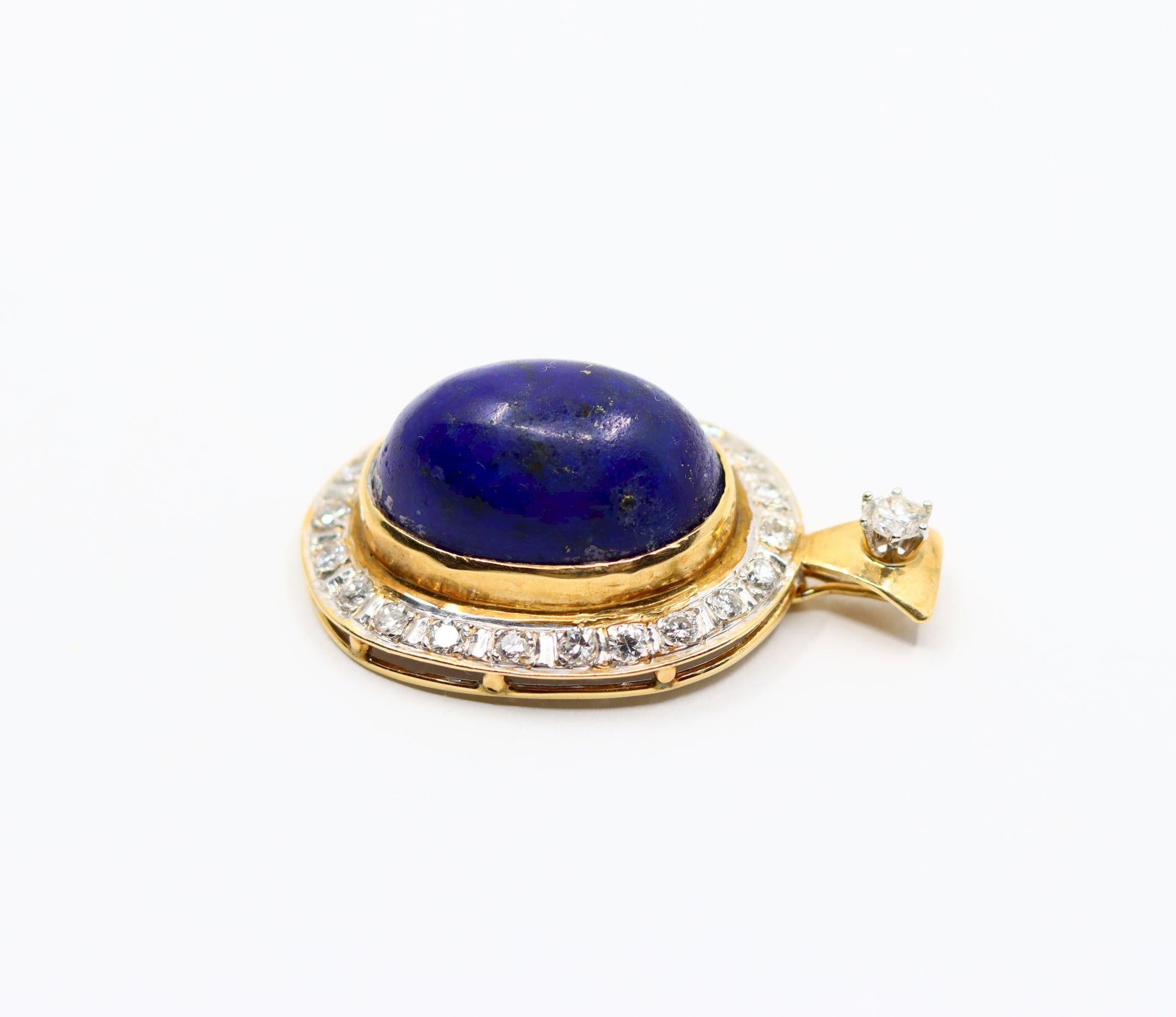 Vintage 14K Gold Diamond Large Lapis Cabochon Pendant In Good Condition For Sale In Flushing, NY