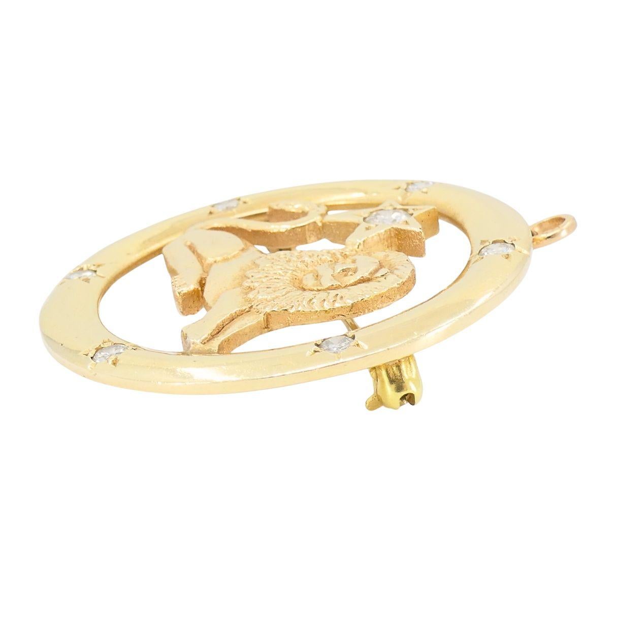 Spilla ciondolo astrologico Zodiac d'epoca in oro 14k con diamante Leo in vendita 1