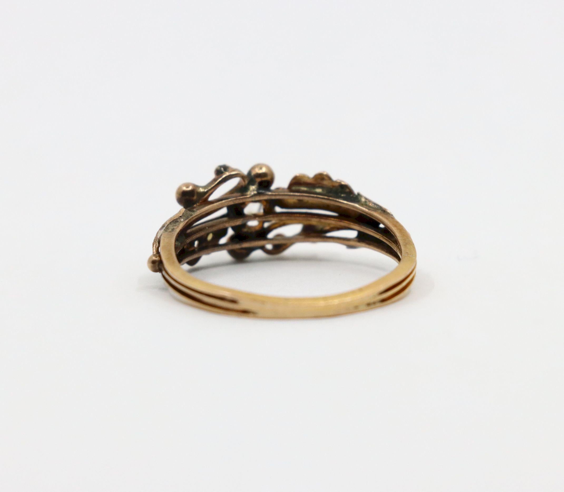Vintage 14K Gold Diamond Pearl Ring In Good Condition For Sale In Flushing, NY