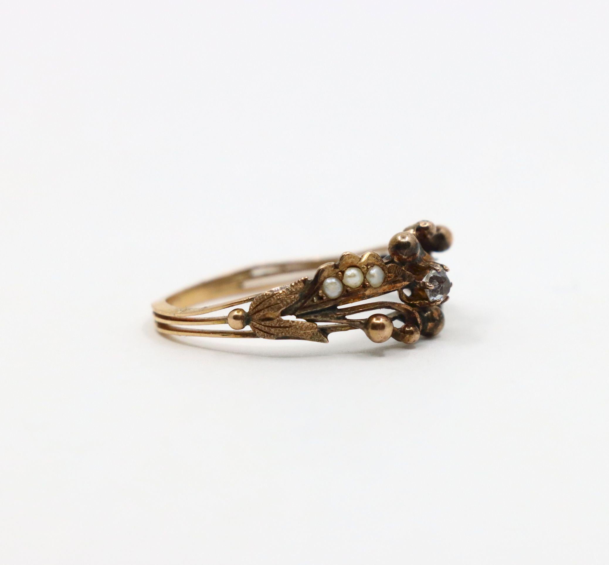 Vintage 14K Gold Diamond Pearl Ring For Sale 1