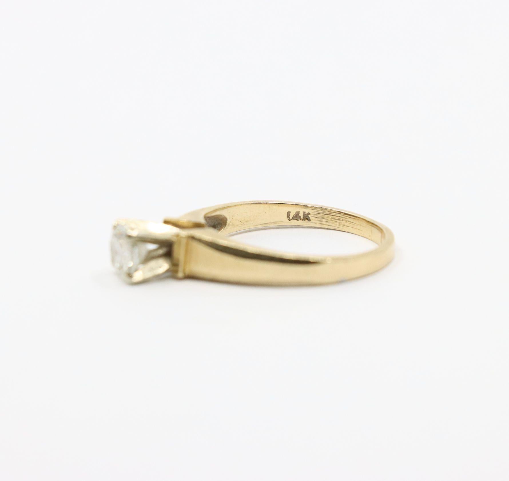 Anello con diamante in oro 14K vintage in vendita 2