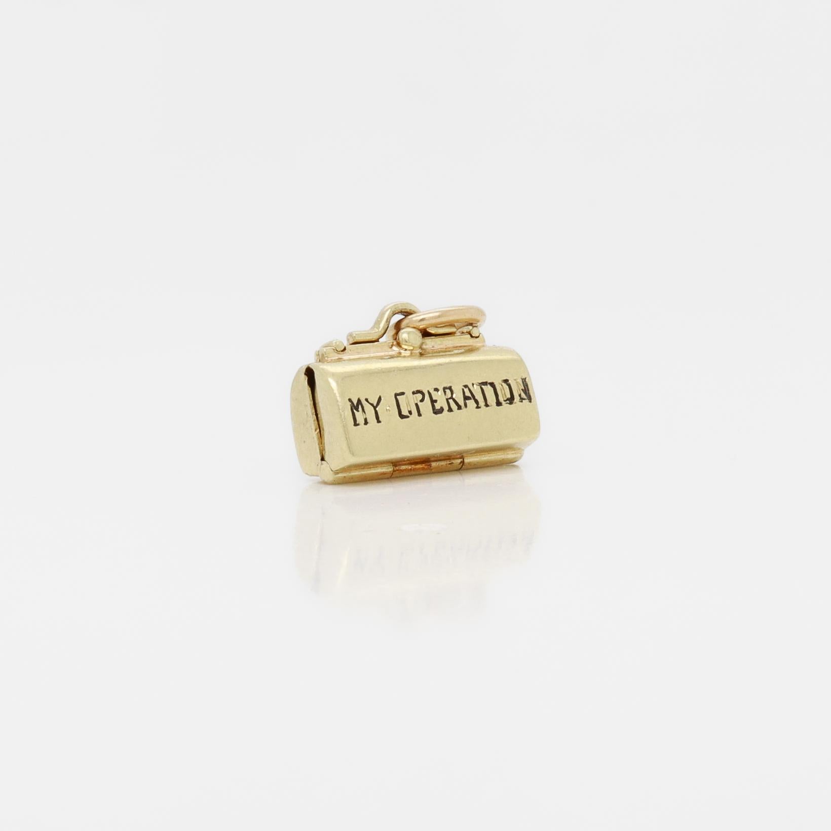 Vintage 14K Gold Doctor's Bag or Toolbox Charm for a Charm Bracelet For Sale 7