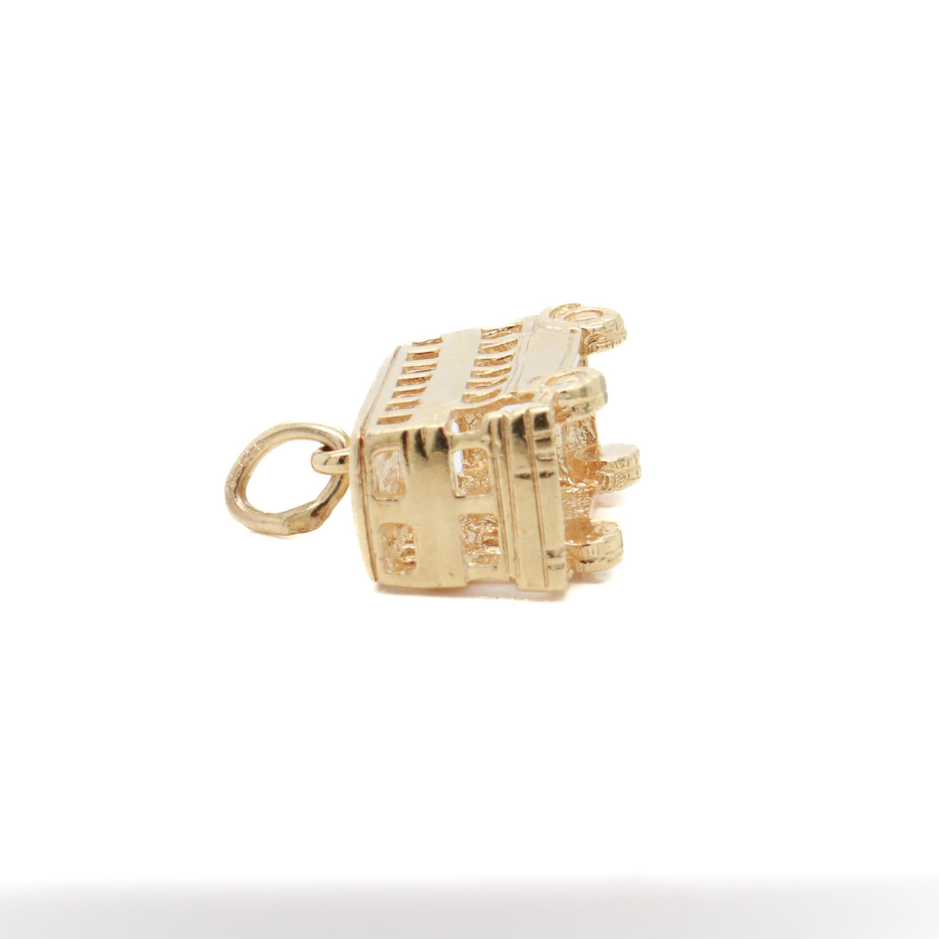 Vintage 14K Gold Double Decker Bus Charm for a Charm Bracelet For Sale 11