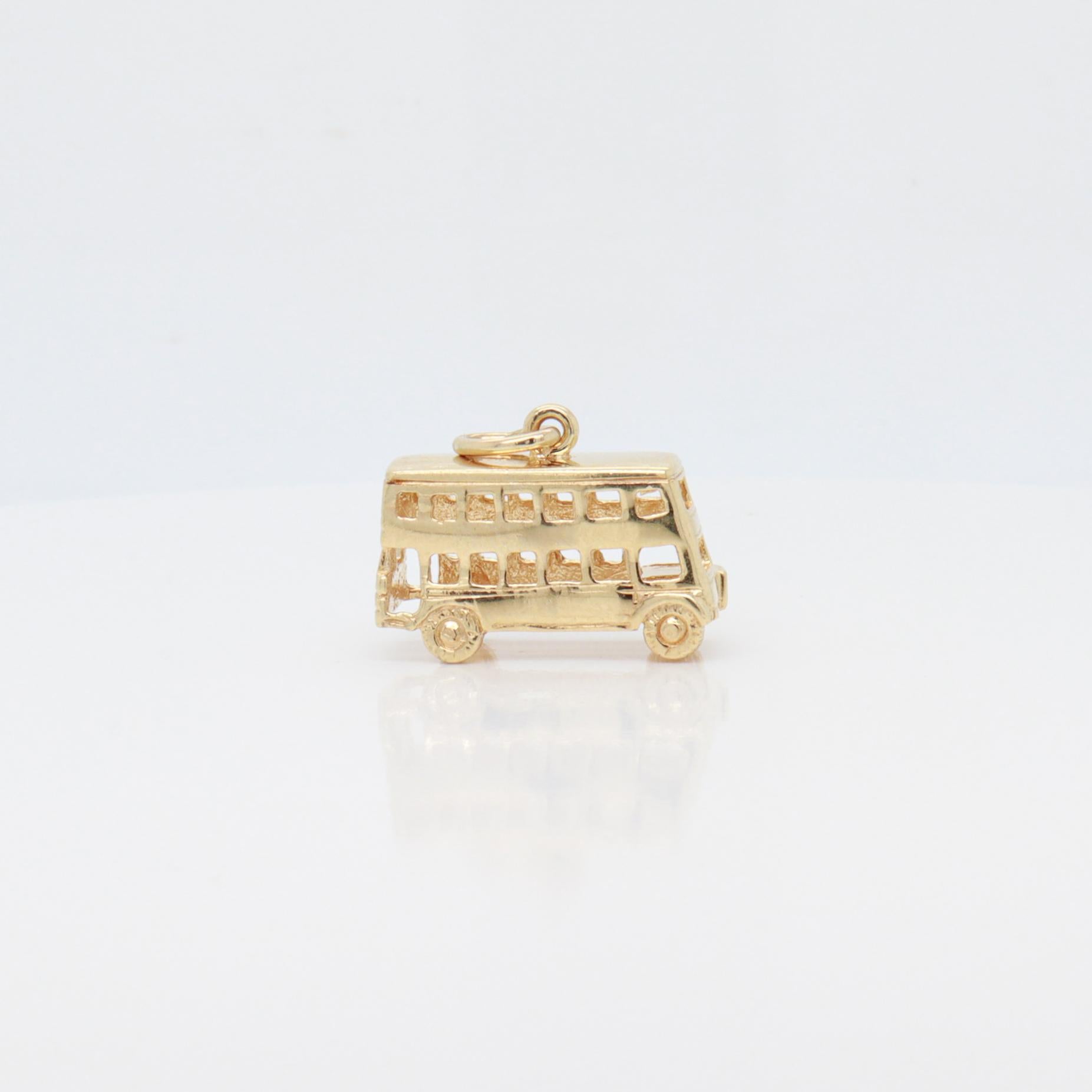 Vintage 14K Gold Double Decker Bus Charm for a Charm Bracelet For Sale 3