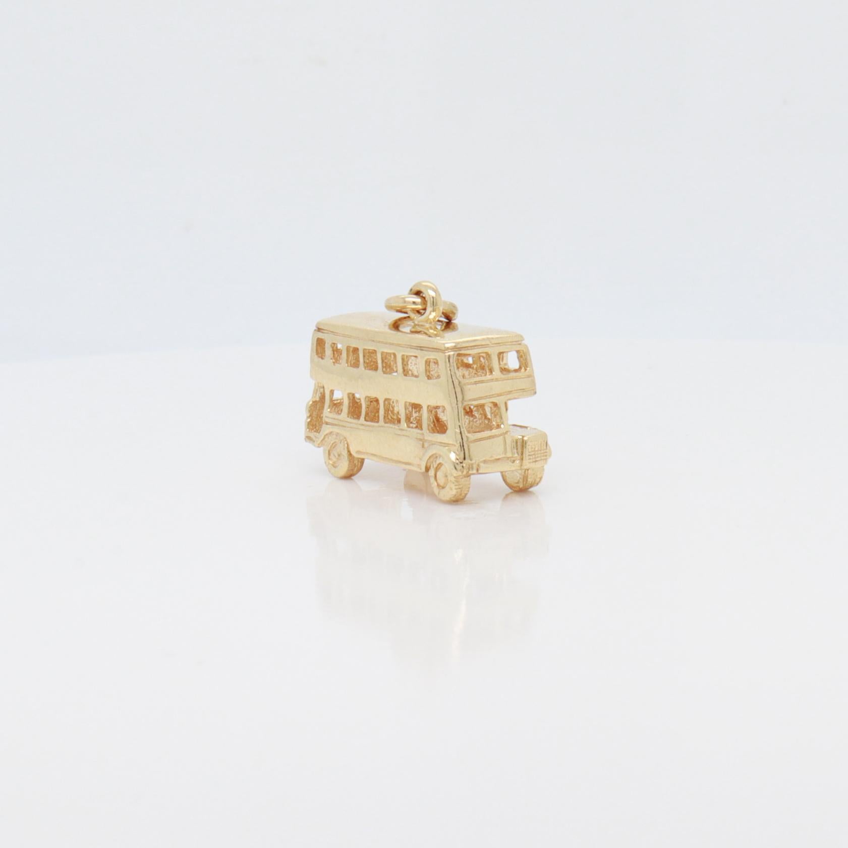 Vintage 14K Gold Double Decker Bus Charm for a Charm Bracelet For Sale 4