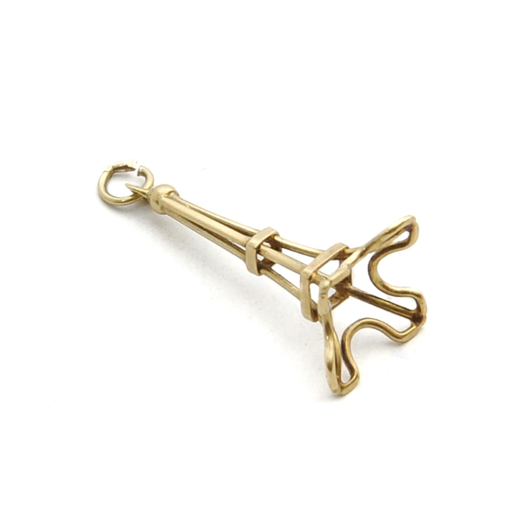 Women's or Men's Vintage 14K Gold Eiffel Tower Charm Pendant For Sale