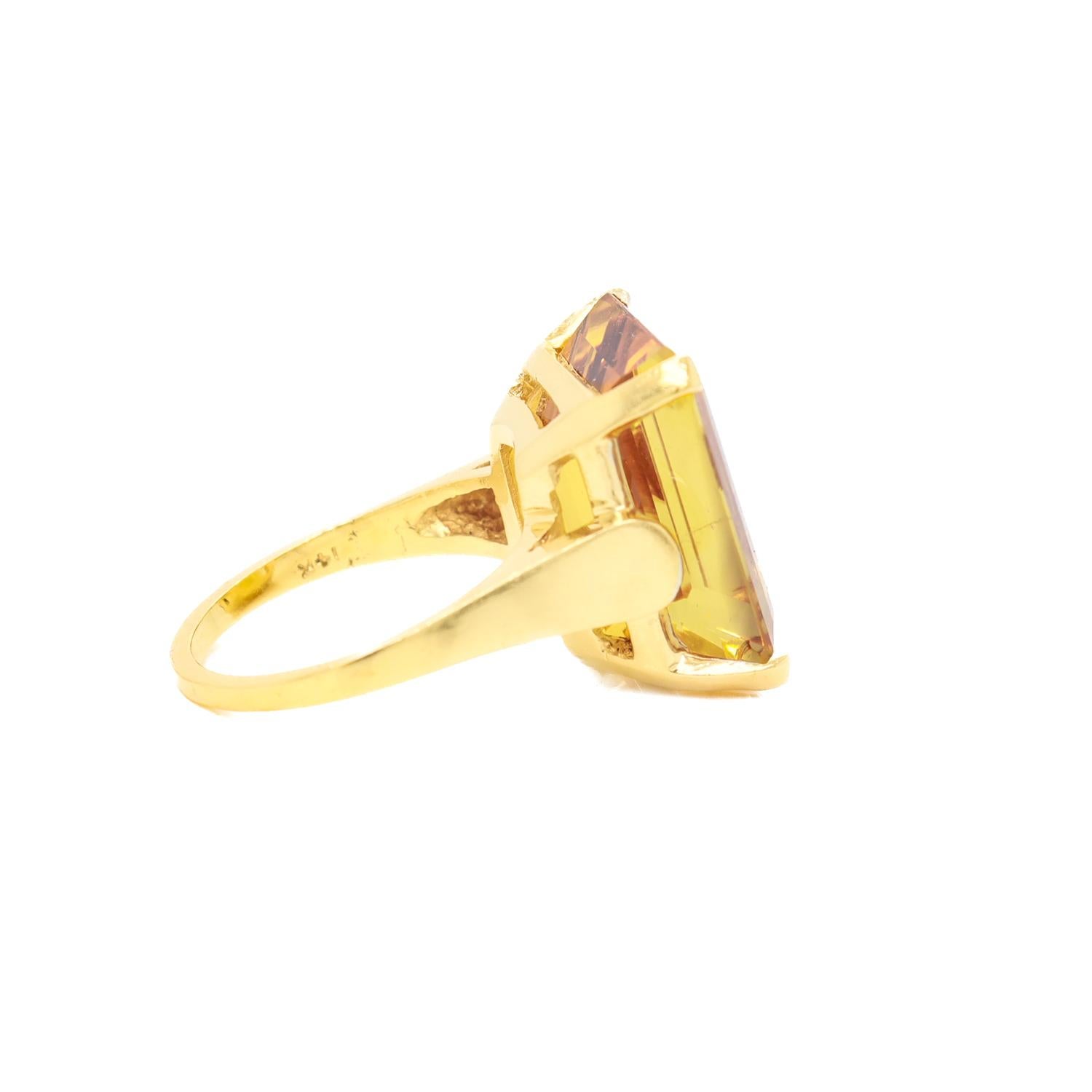 Vintage 14K Gold & Emerald Cut Citrine Cocktail Ring For Sale 6