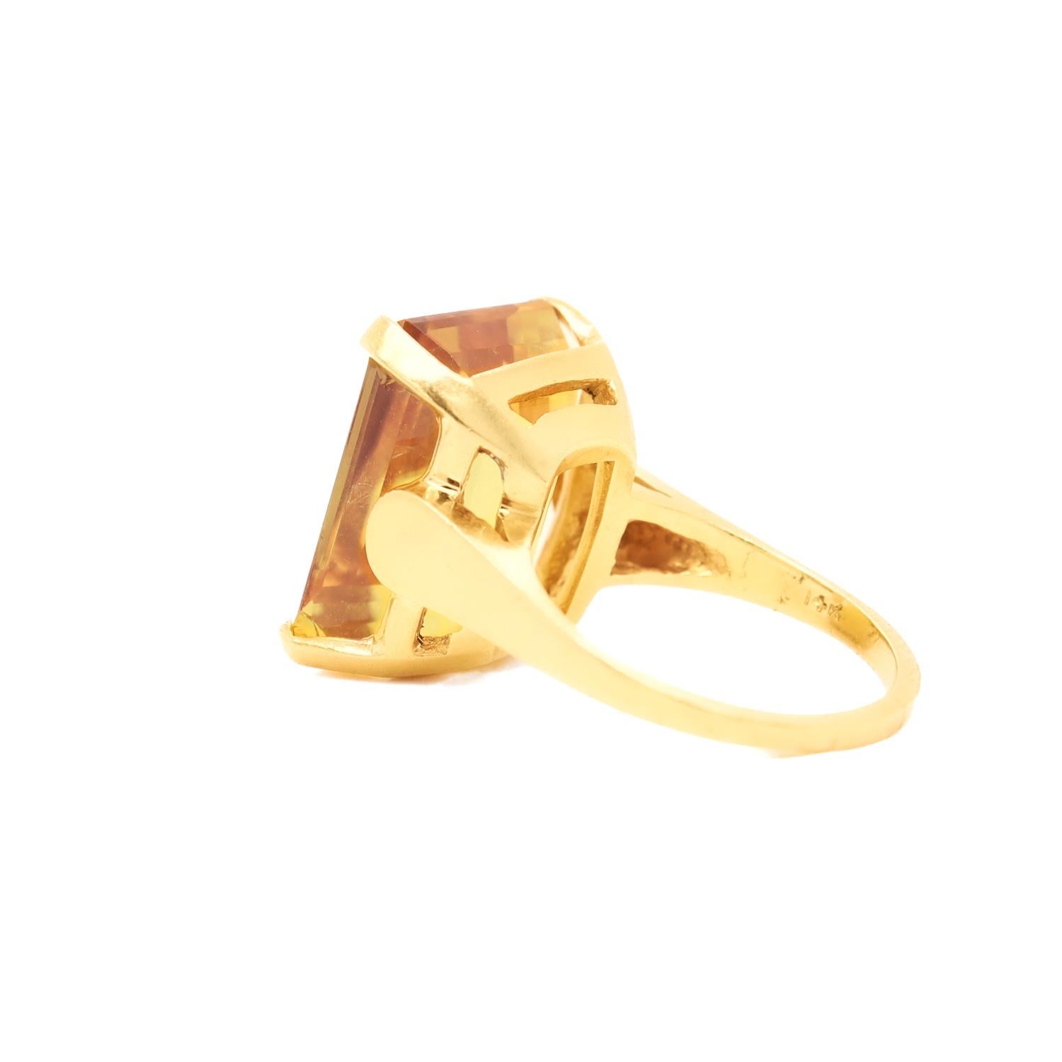 Vintage 14K Gold & Emerald Cut Citrine Cocktail Ring For Sale 7