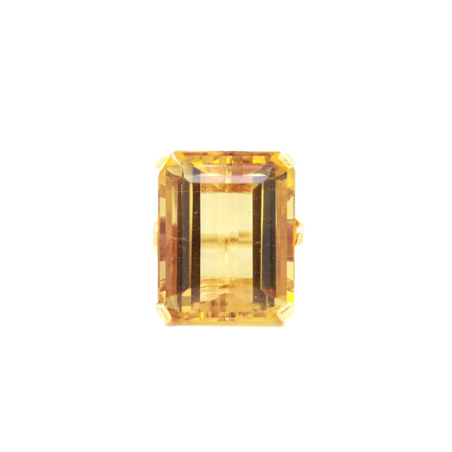 Vintage 14K Gold & Emerald Cut Citrine Cocktail Ring For Sale 1