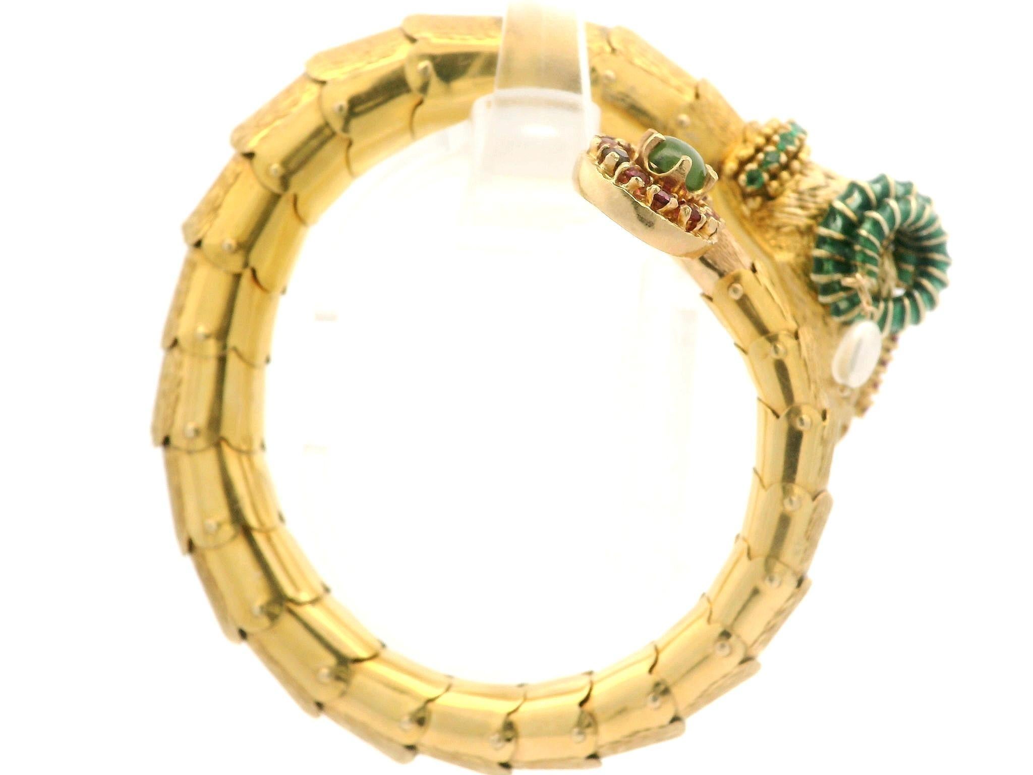 Ram Wrap-Armband, 14 Karat Gold Smaragd Jade Rubin Diamant & Perle Emaille Arbeit im Angebot 2