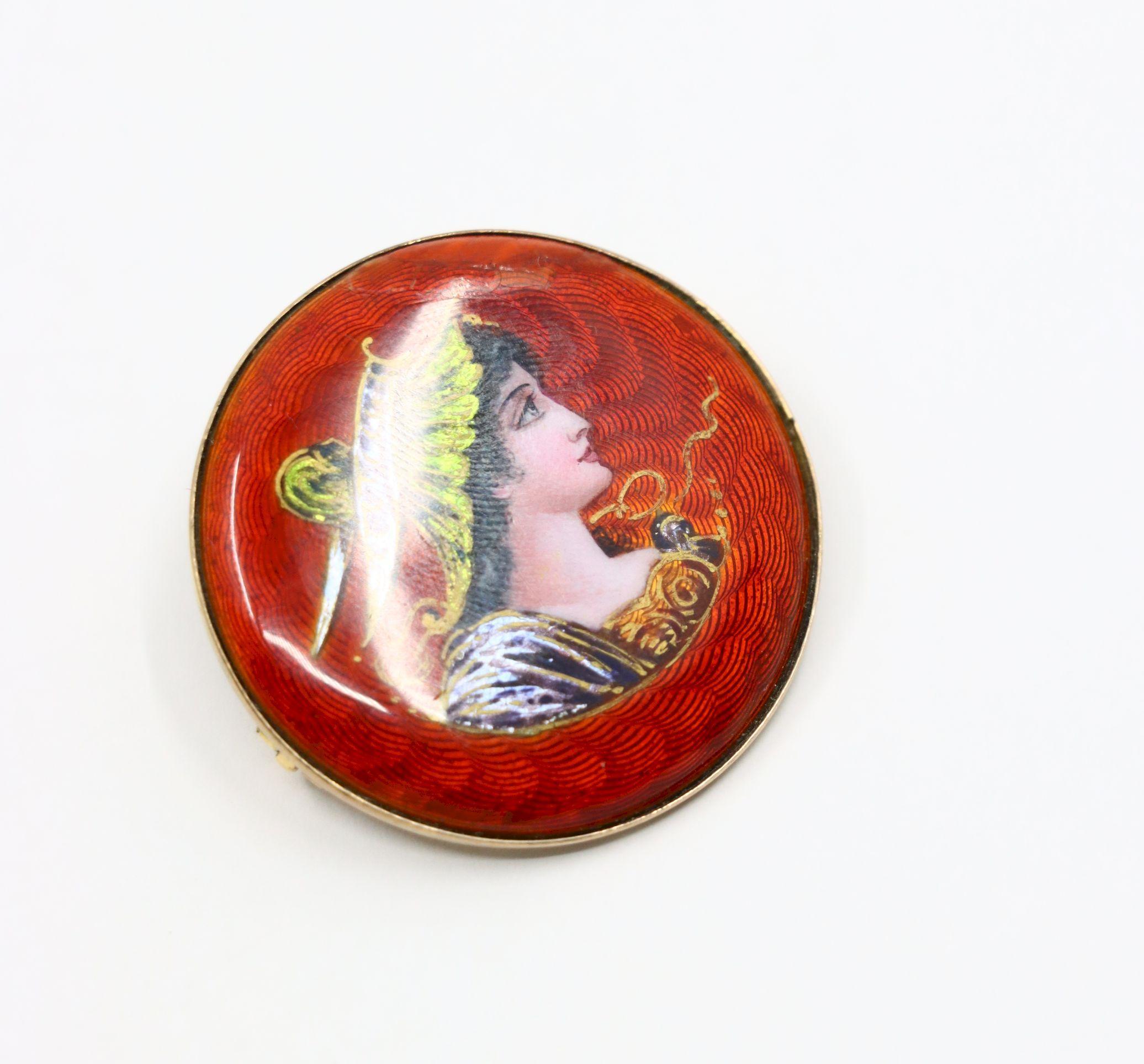 Vintage 14K Gold Enamel Painted Brooch Pin For Sale 2