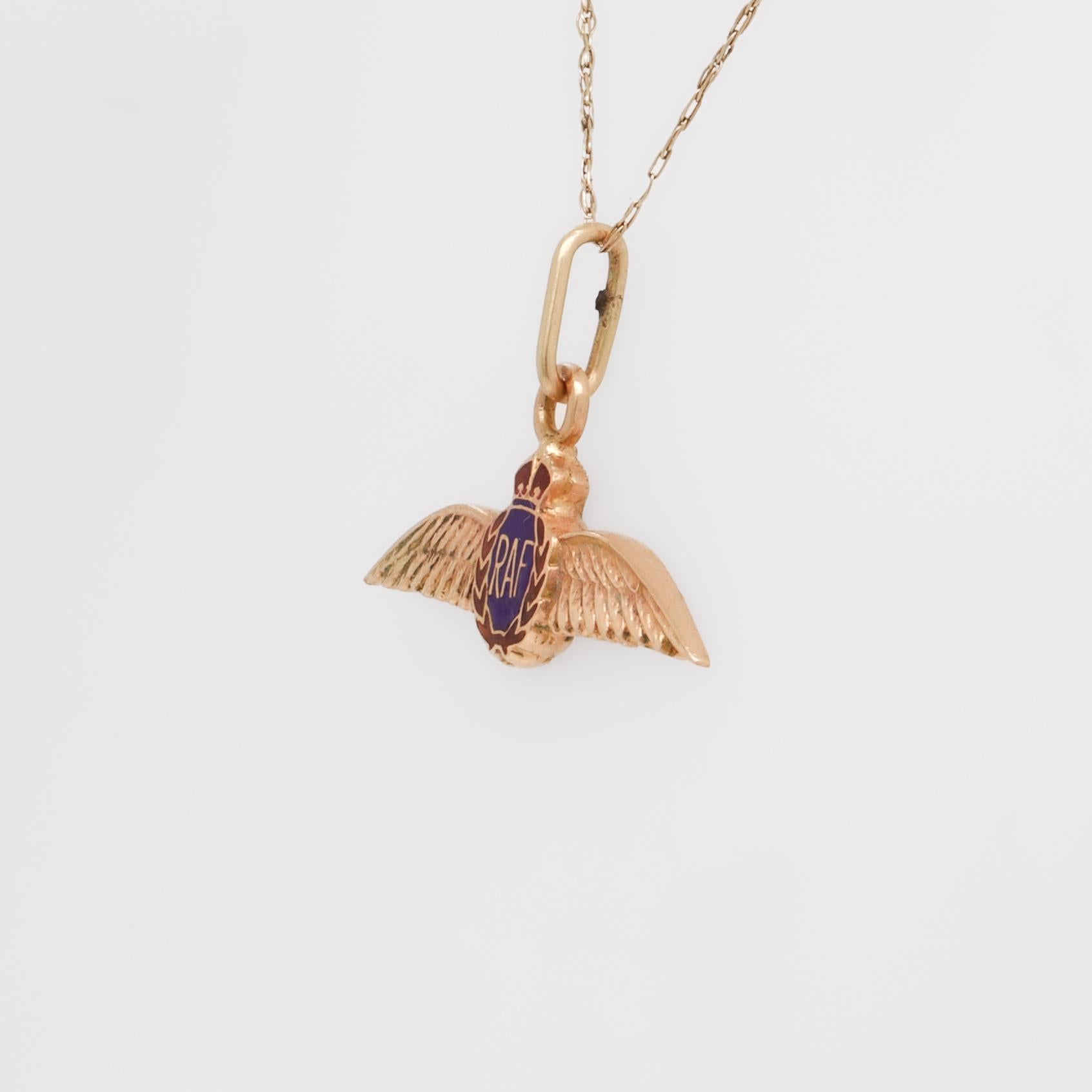 Charm d'epoca in oro 14K e smalto con distintivo di volo 