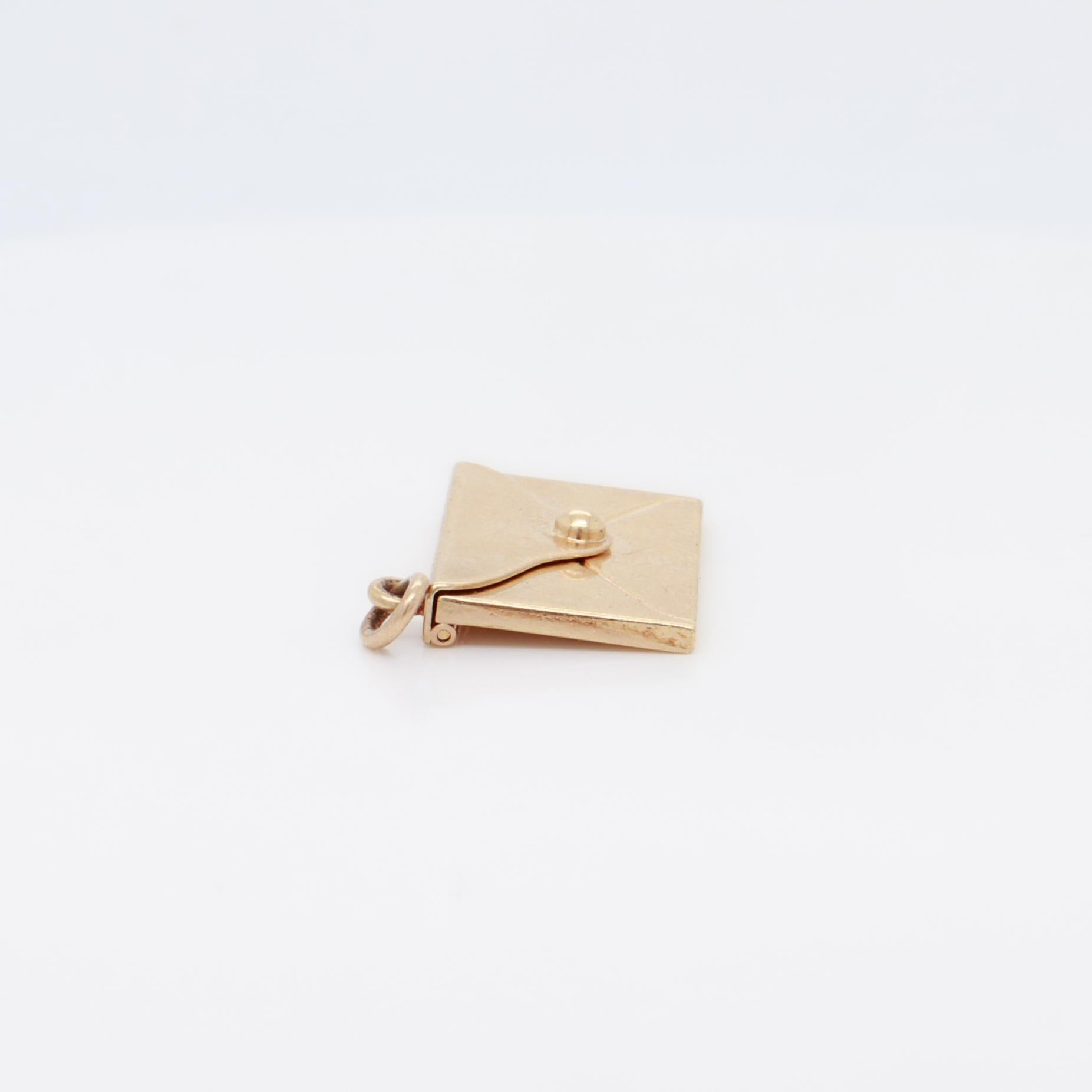 Vintage 14K Gold Envelope with Folding Closure Flap Charm for a Charm Bracelet For Sale 6