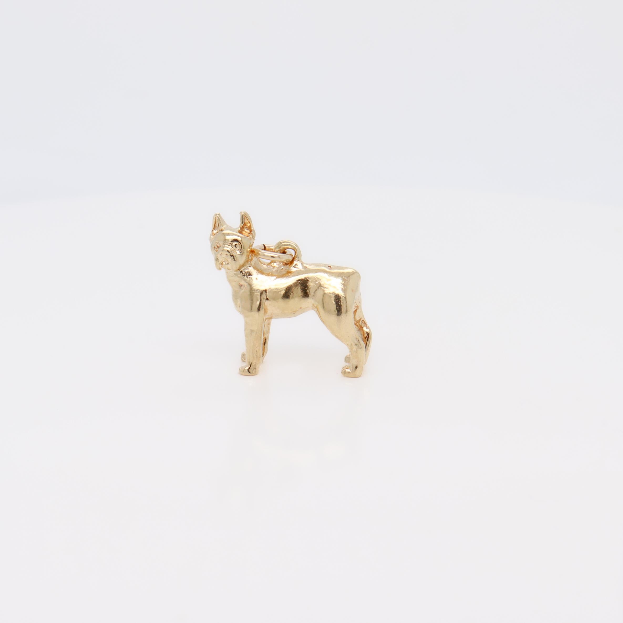 Vintage 14K Gold Figural Boxer Dog Charm Bon état - En vente à Philadelphia, PA