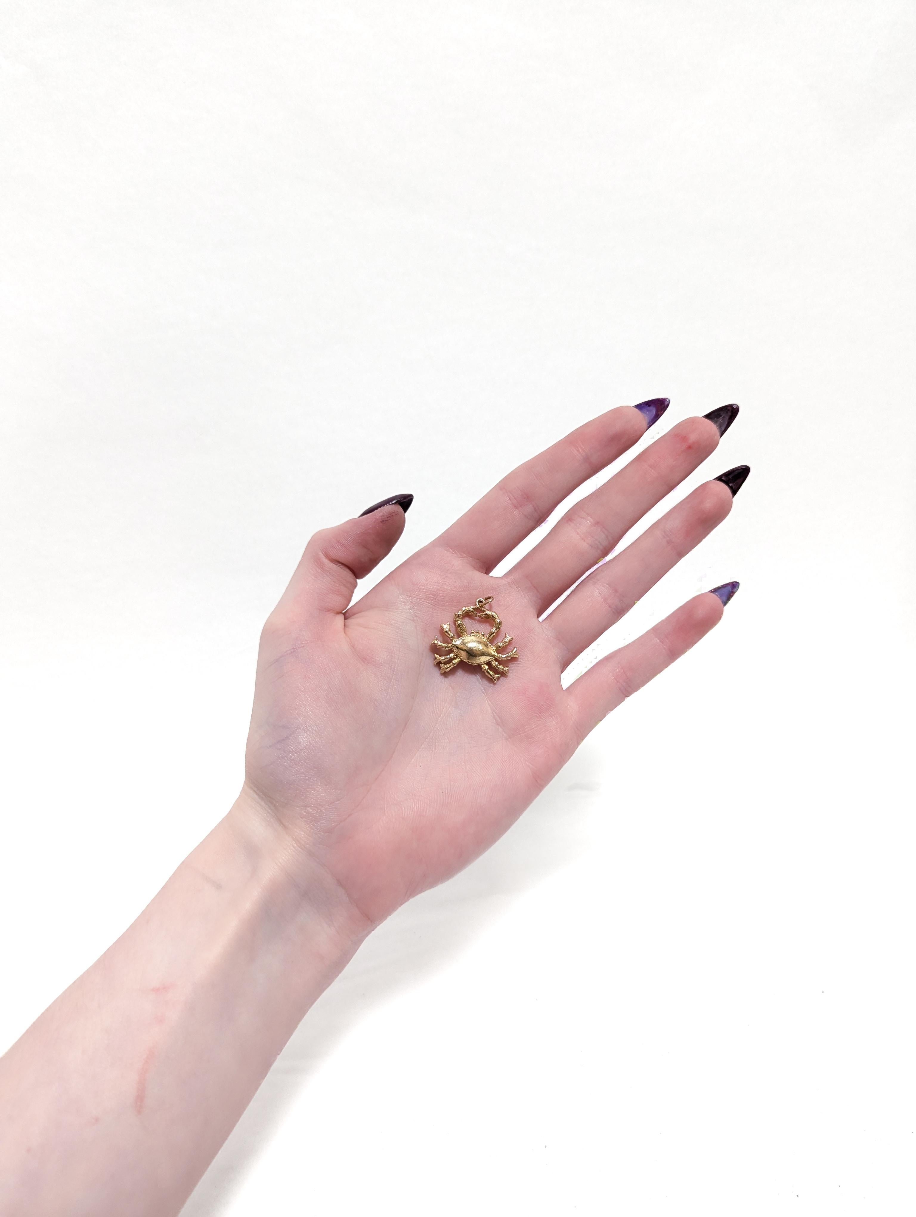 Vintage 14K Gold Figural Krabbe Anhänger oder Charme für ein Armband im Zustand „Gut“ im Angebot in Philadelphia, PA