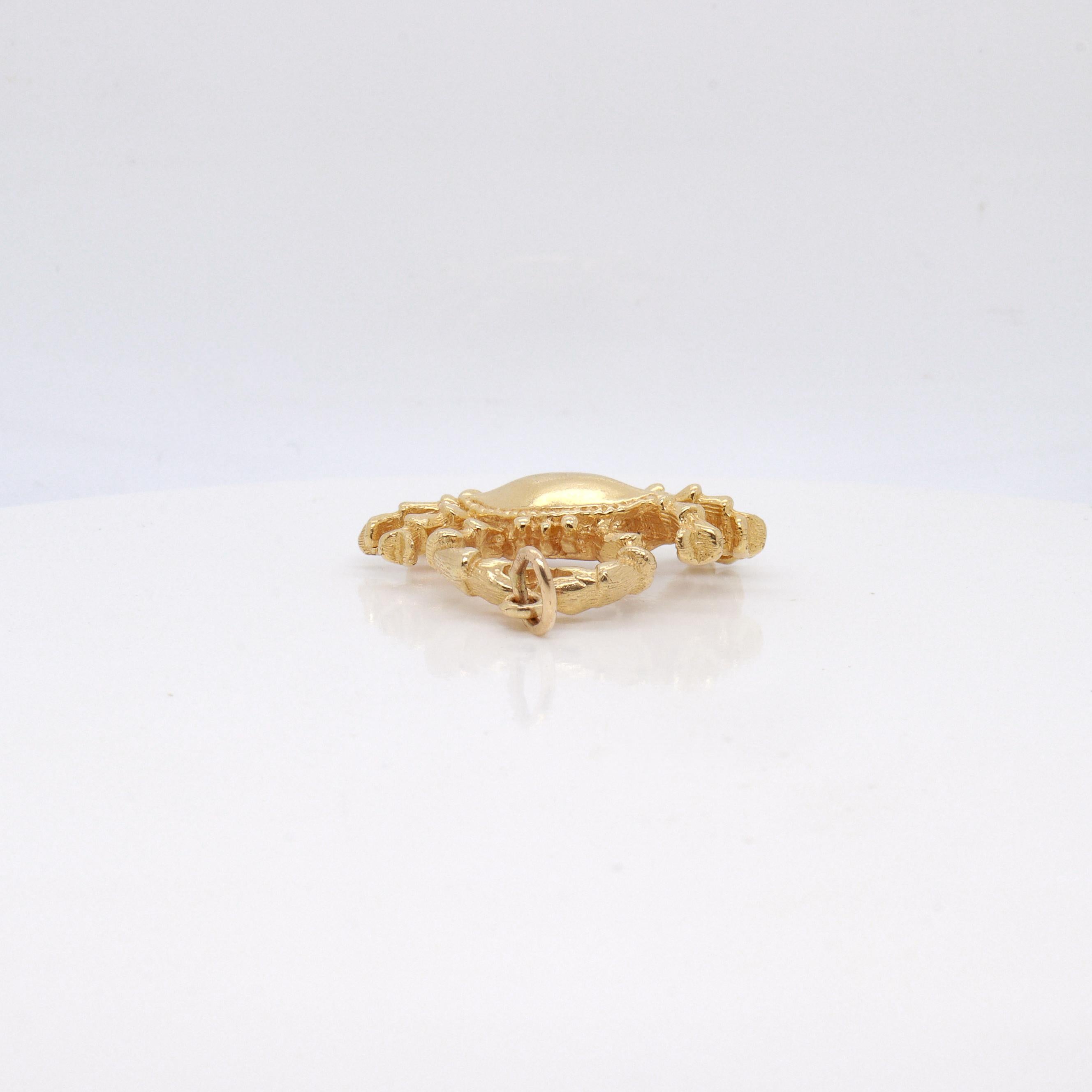 Vintage 14K Gold Figural Krabbe Anhänger oder Charme für ein Armband im Angebot 2