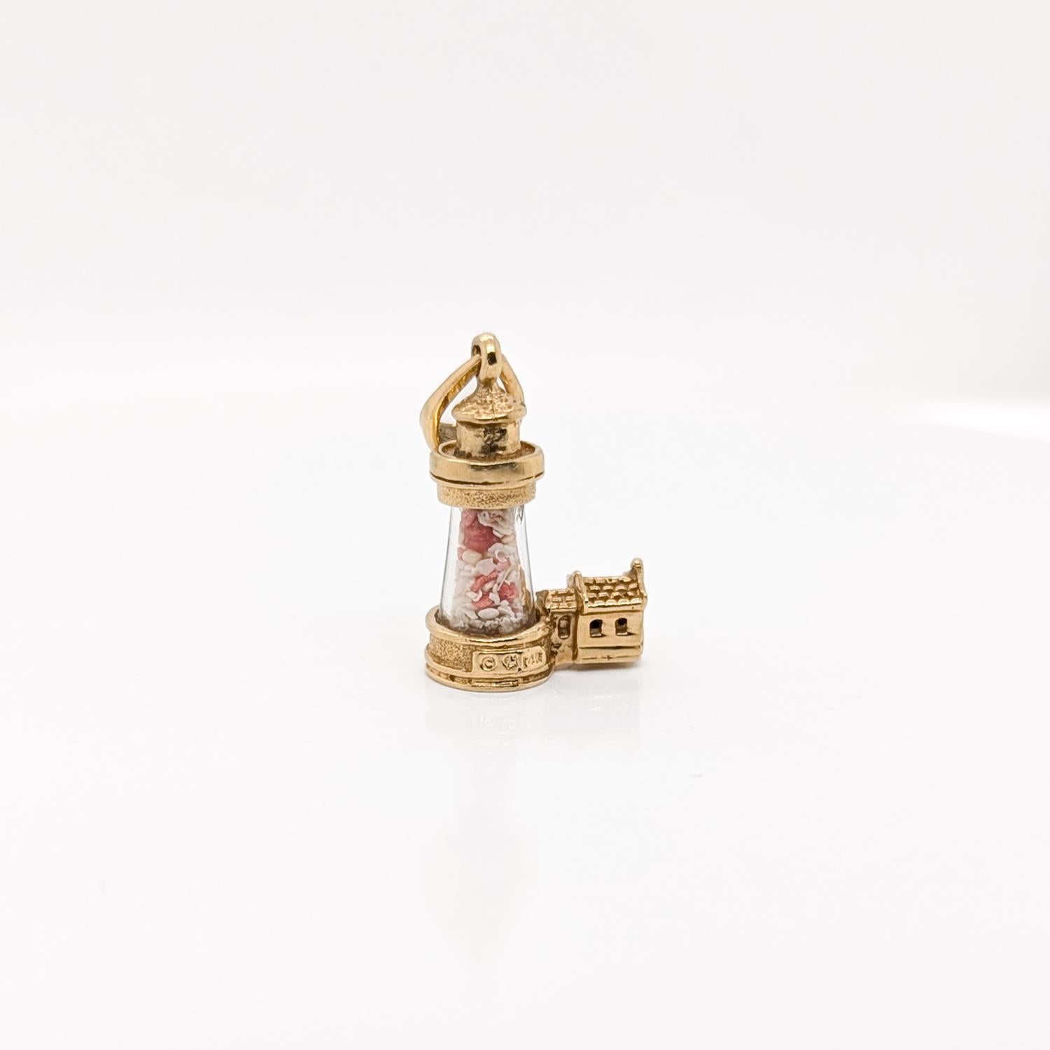 Vintage 14K Gold Figural Lighthouse Charm or Pendant For Sale 1