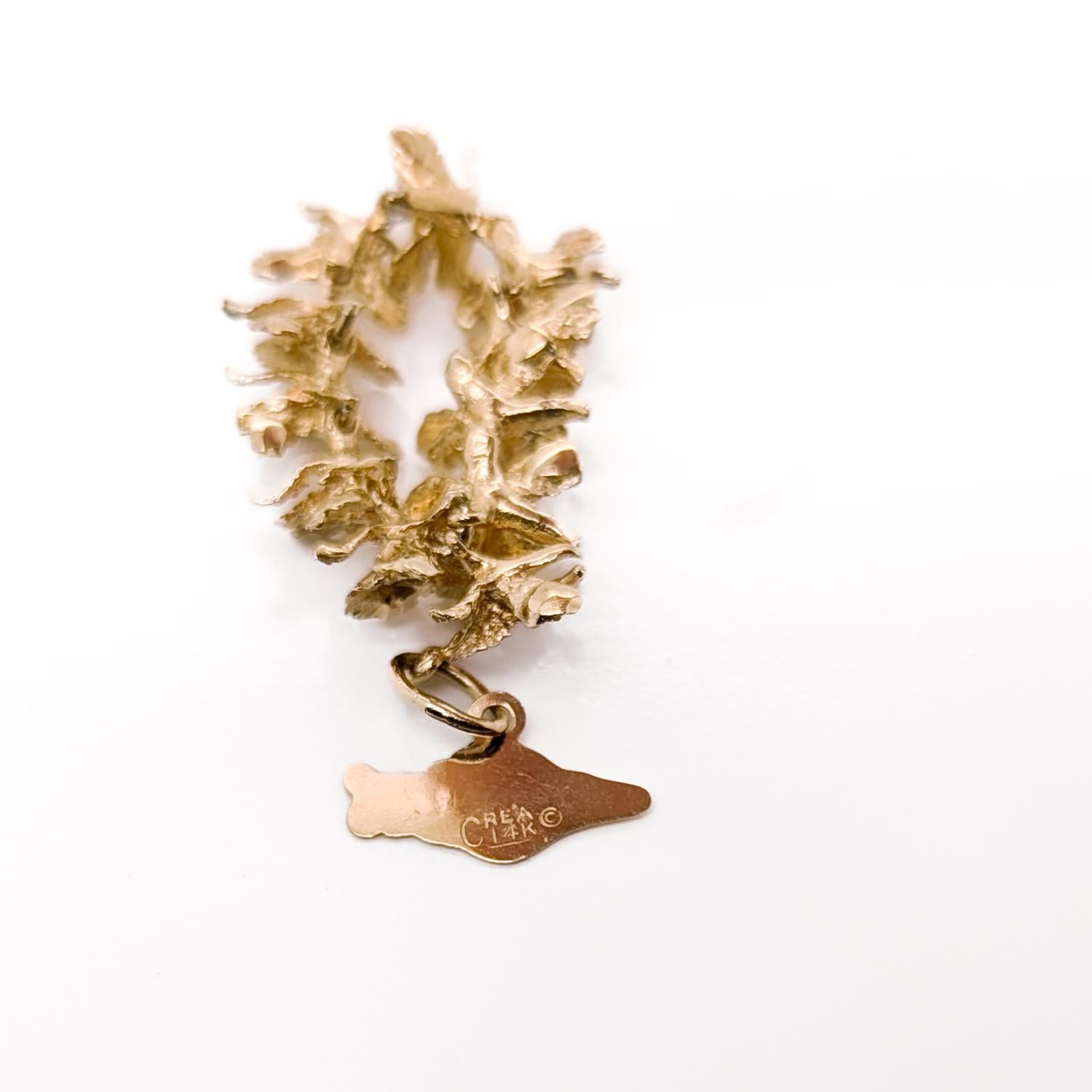 Vintage 14K Gold Figural Orchid Lei Hawaii State Charm For Sale 1