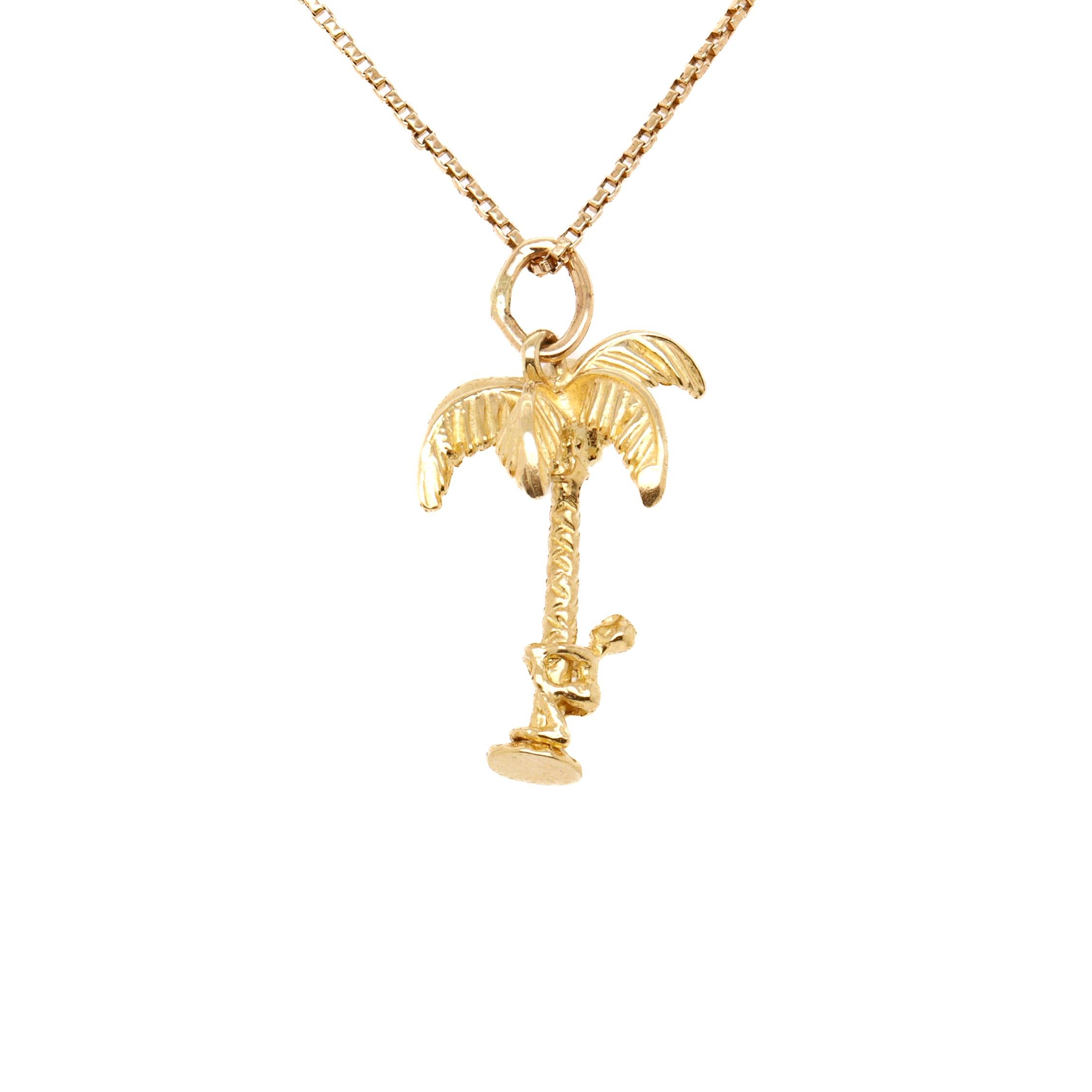 Vintage 14K Gold Palms Vintage Figural Palm Tree with Climber Charm for a Bracelet Bon état - En vente à Philadelphia, PA