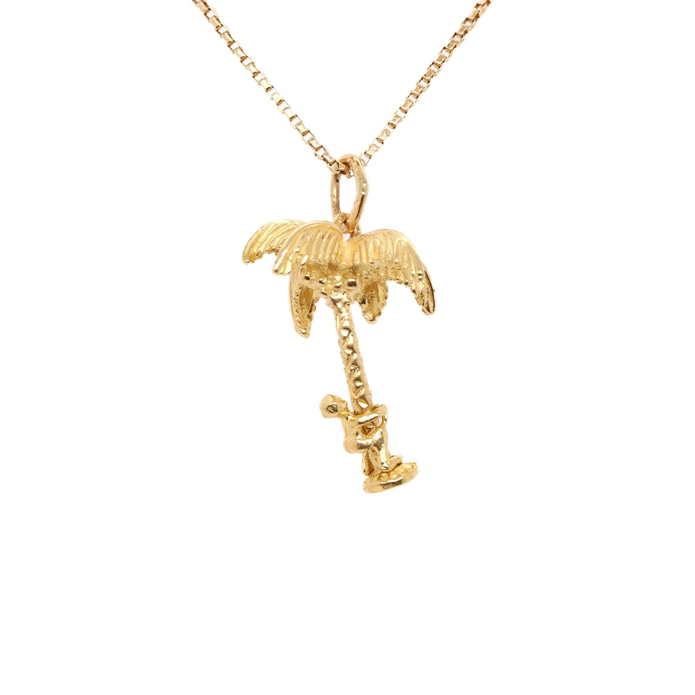 Vintage 14K Gold Palms Vintage Figural Palm Tree with Climber Charm for a Bracelet Unisexe en vente