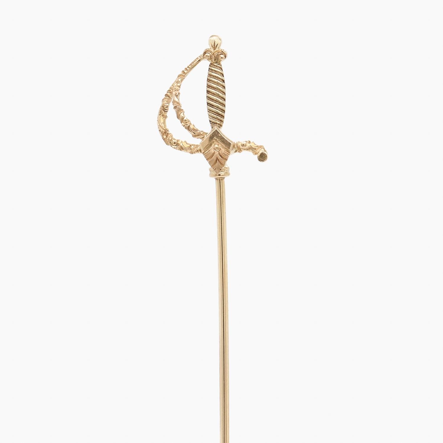 Vintage 14K Gold Figural Rapier or Dueling Sword Stickpin In Good Condition For Sale In Philadelphia, PA